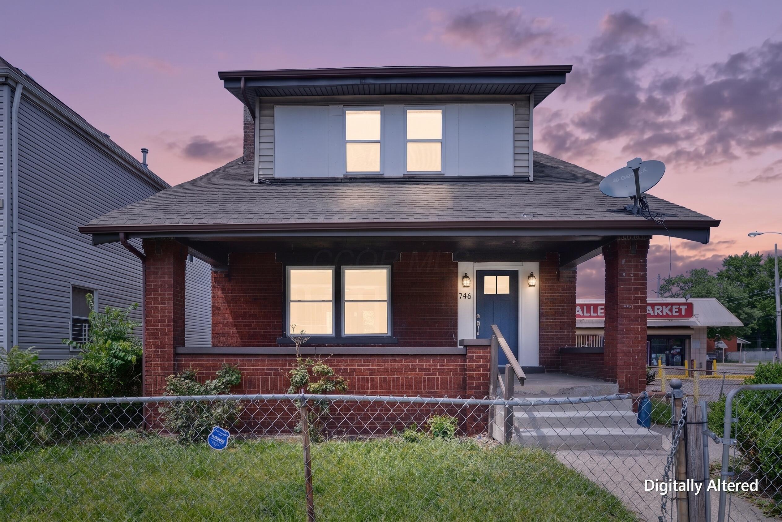 746 Sullivant Avenue Property Photo 1