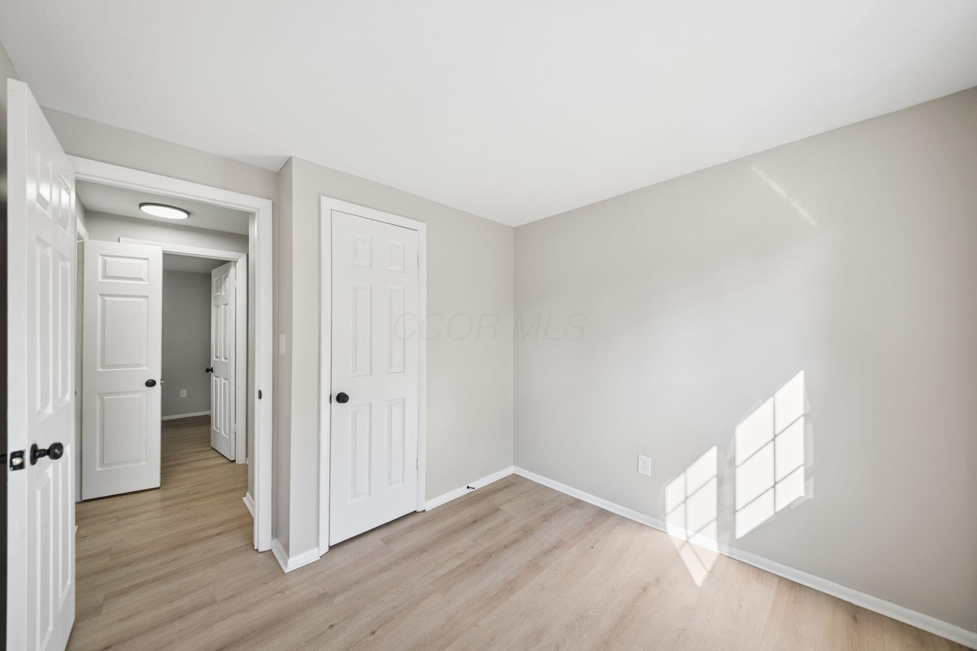 5000 Albany Drive Property Photo 13