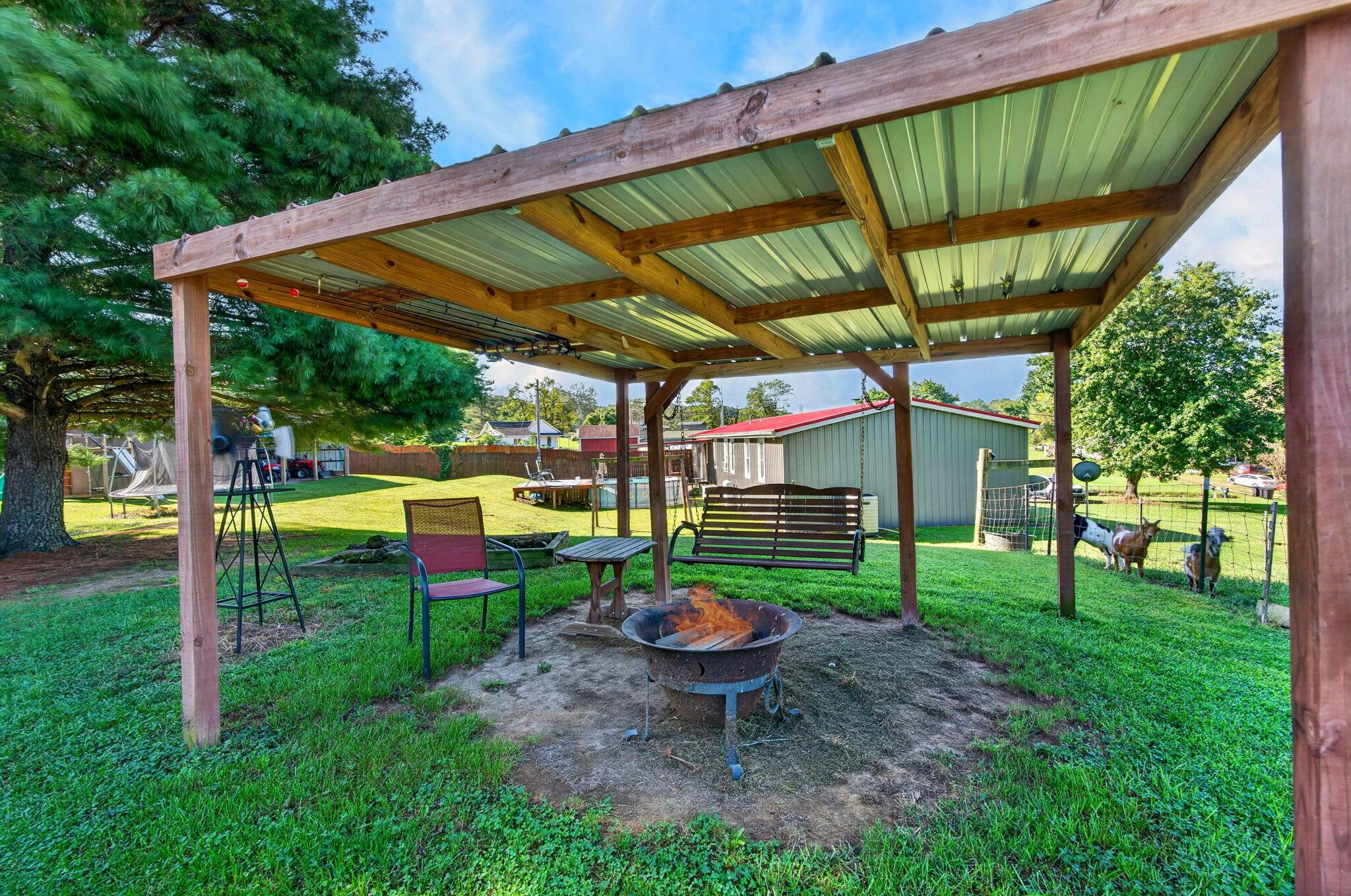 3738 Centerpoint Road Property Photo 49