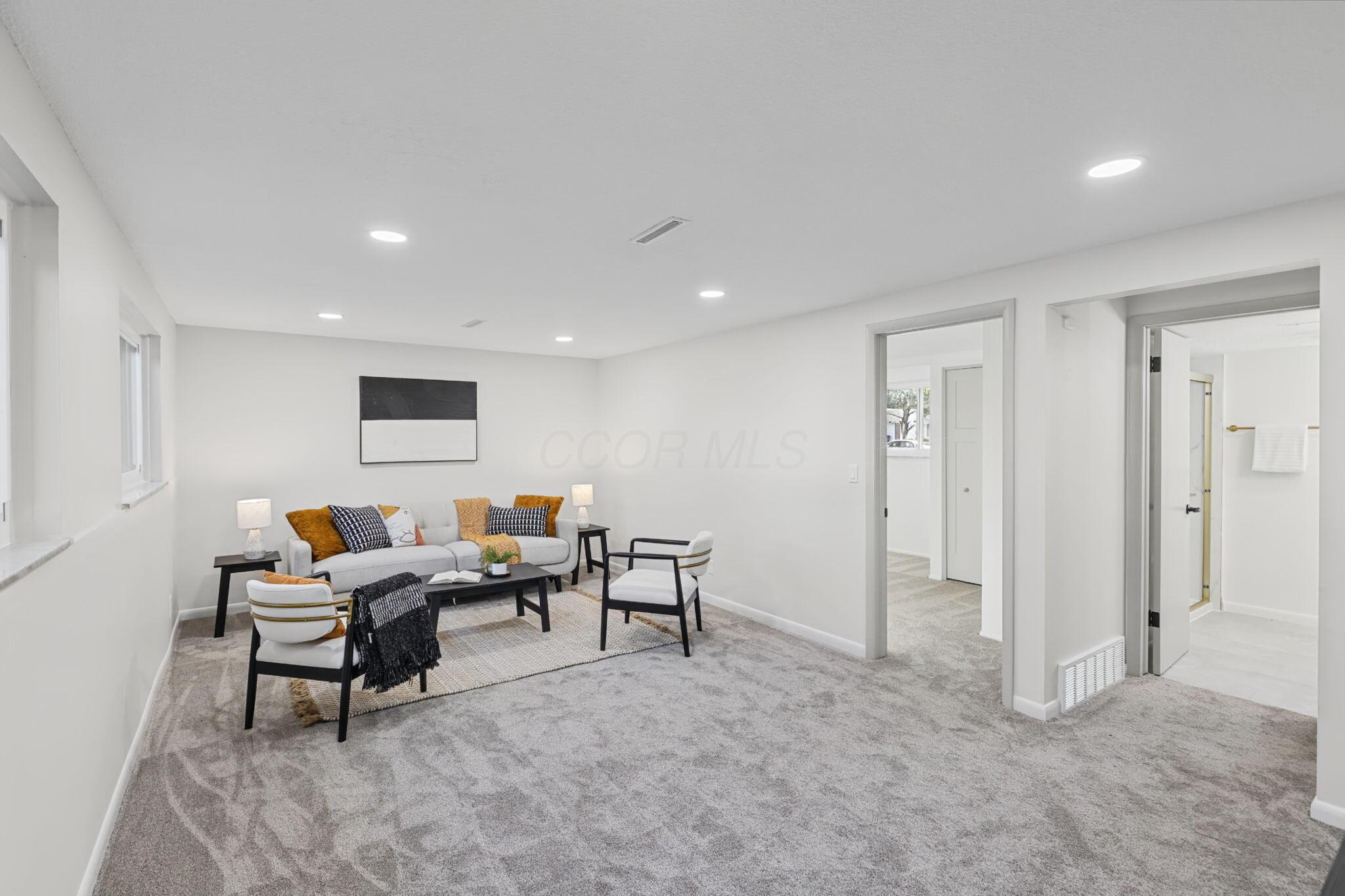 4835 Northtowne Boulevard Property Photo 11