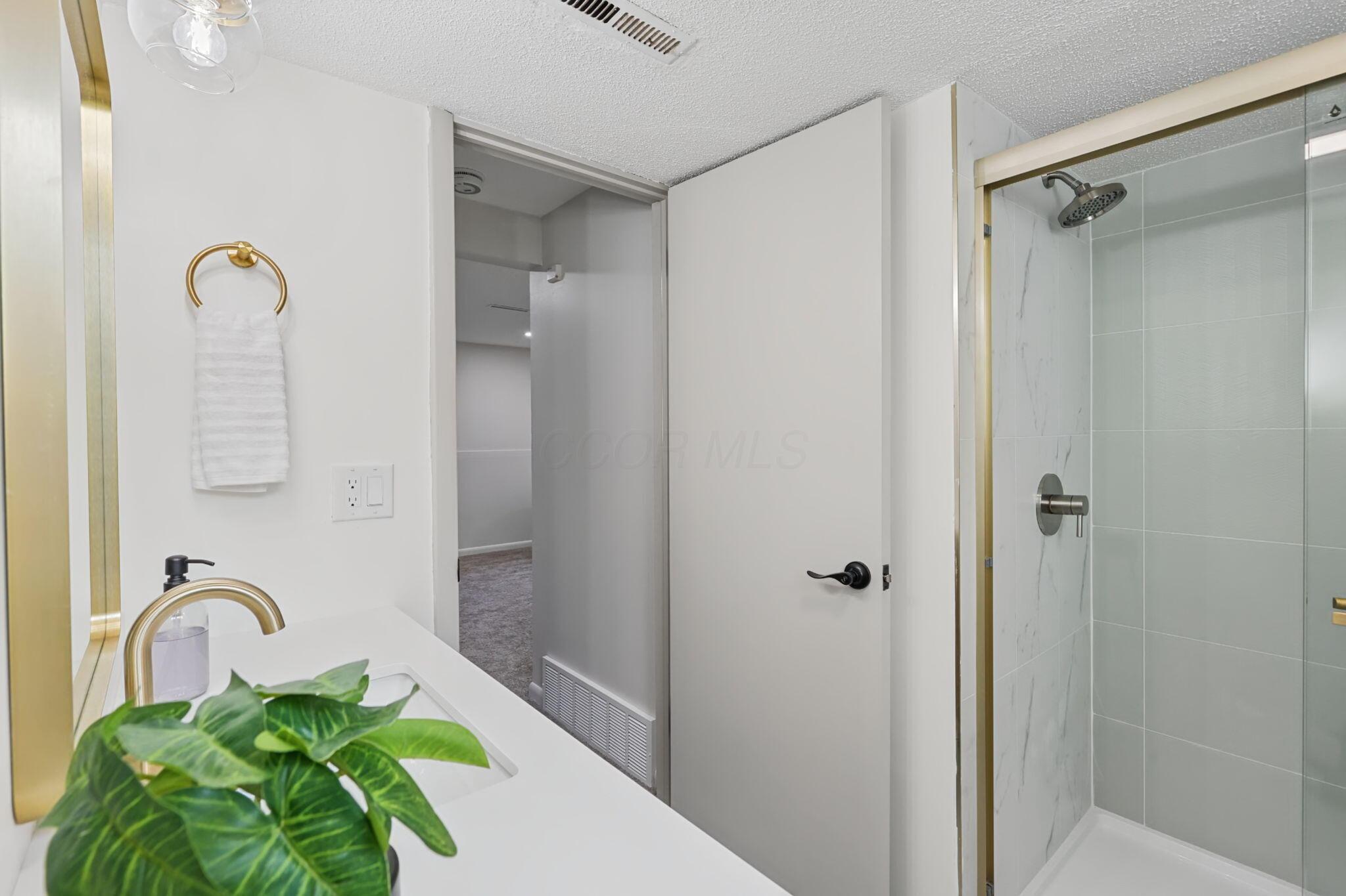 4835 Northtowne Boulevard Property Photo 22