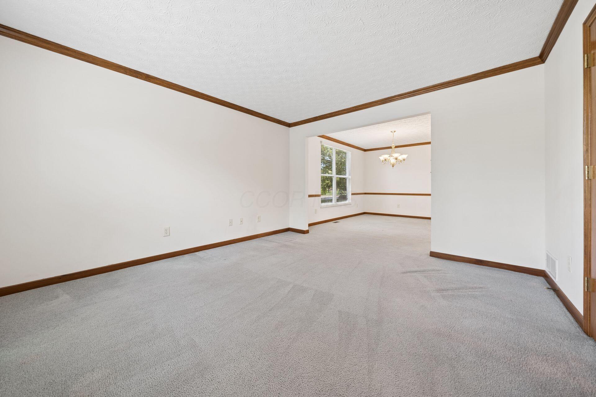 5935 Hampton Corners S Property Photo 7
