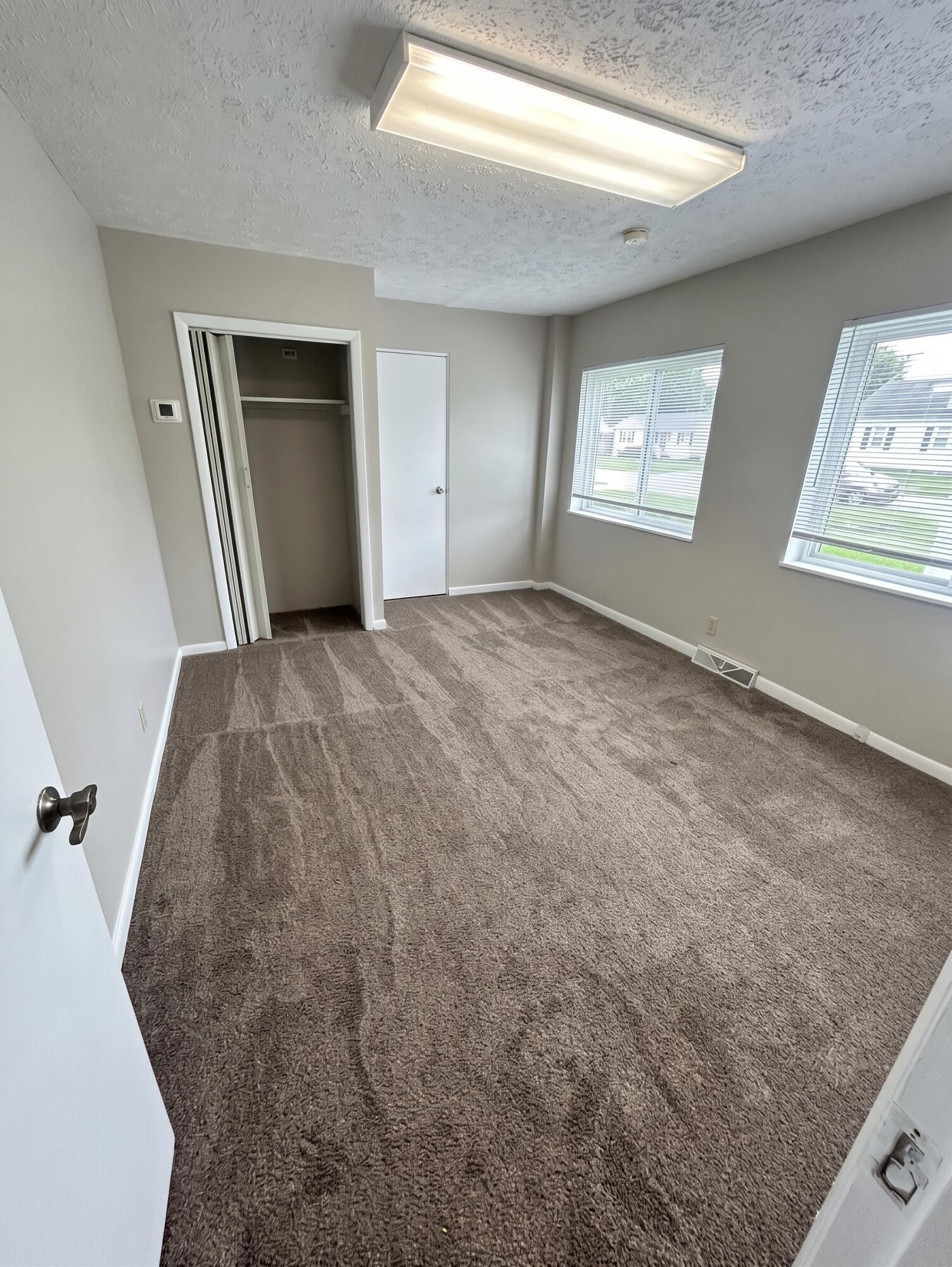 546 W 6th Avenue, Unit B Property Photo 4