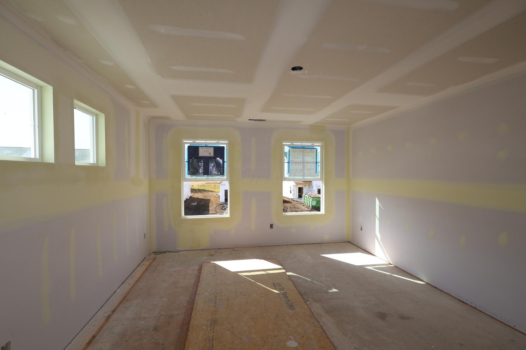 1105 Brittany Drive Property Photo 7