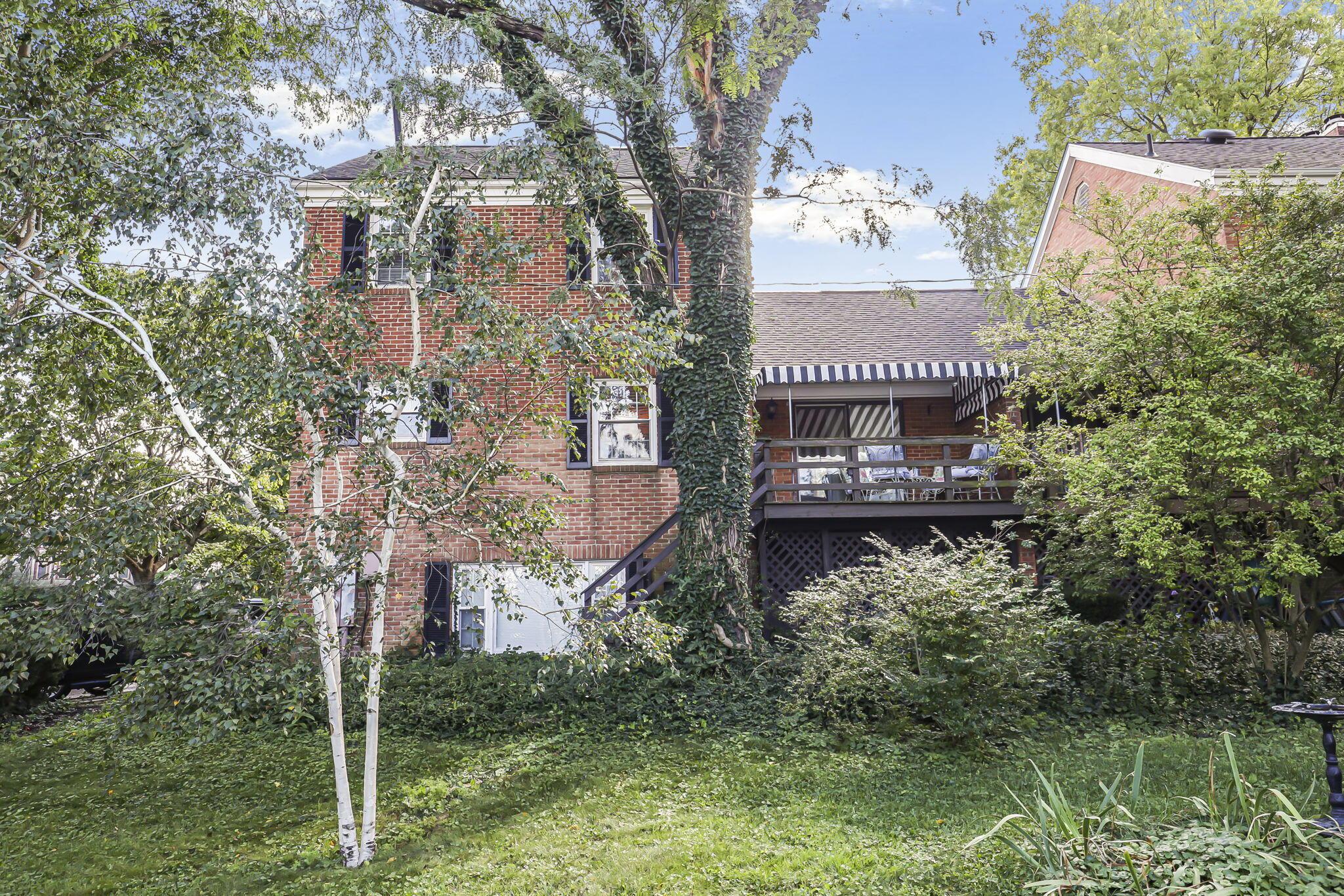 413 N High Street Property Photo 45