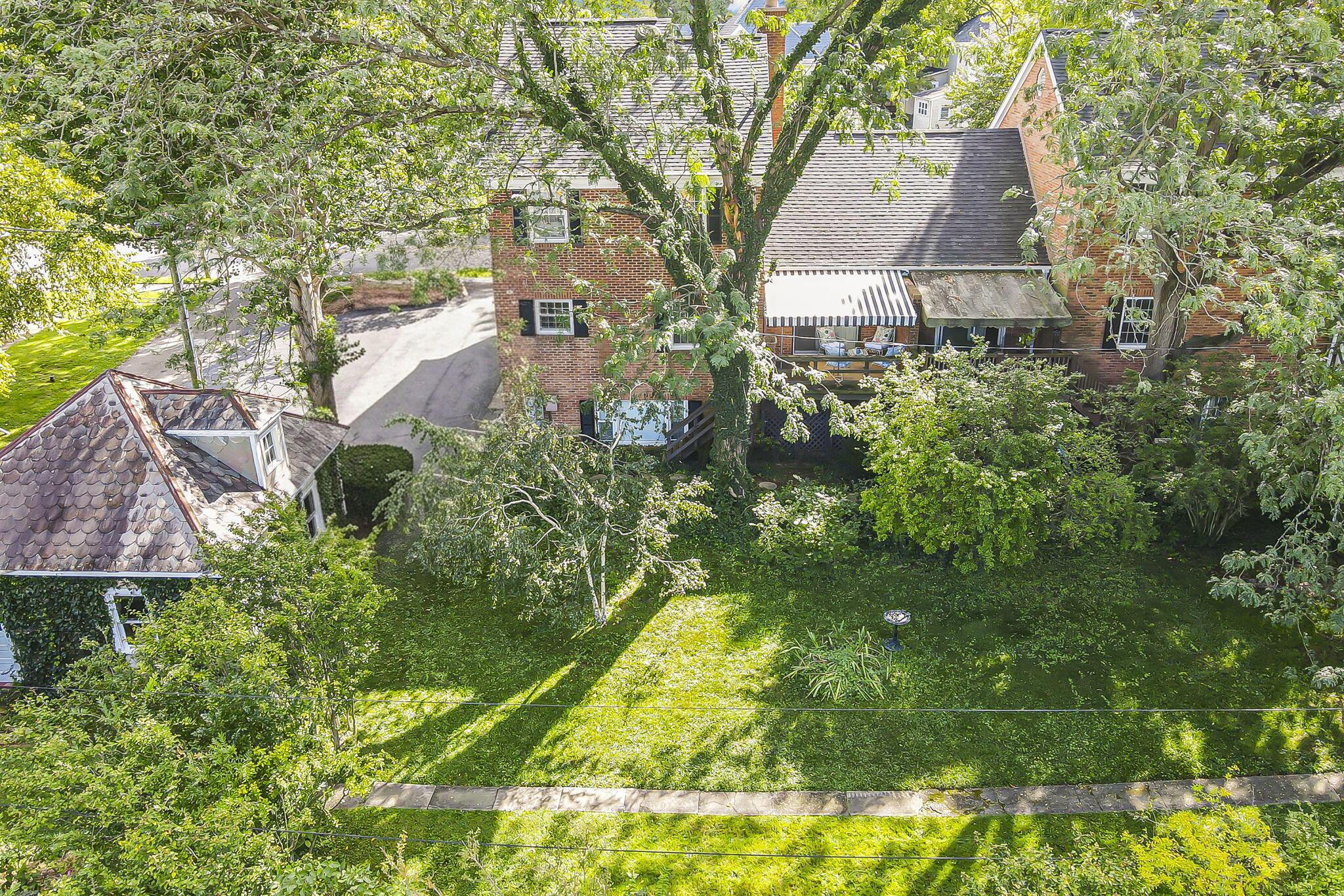 413 N High Street Property Photo 46
