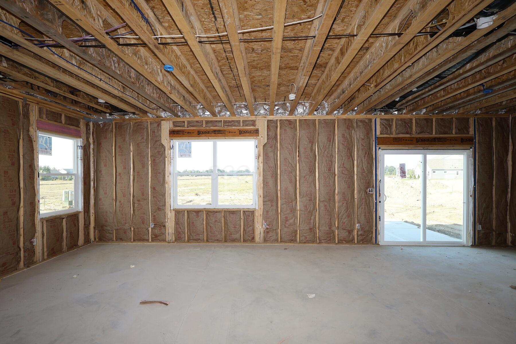 1123 Brittany Drive Property Photo 3