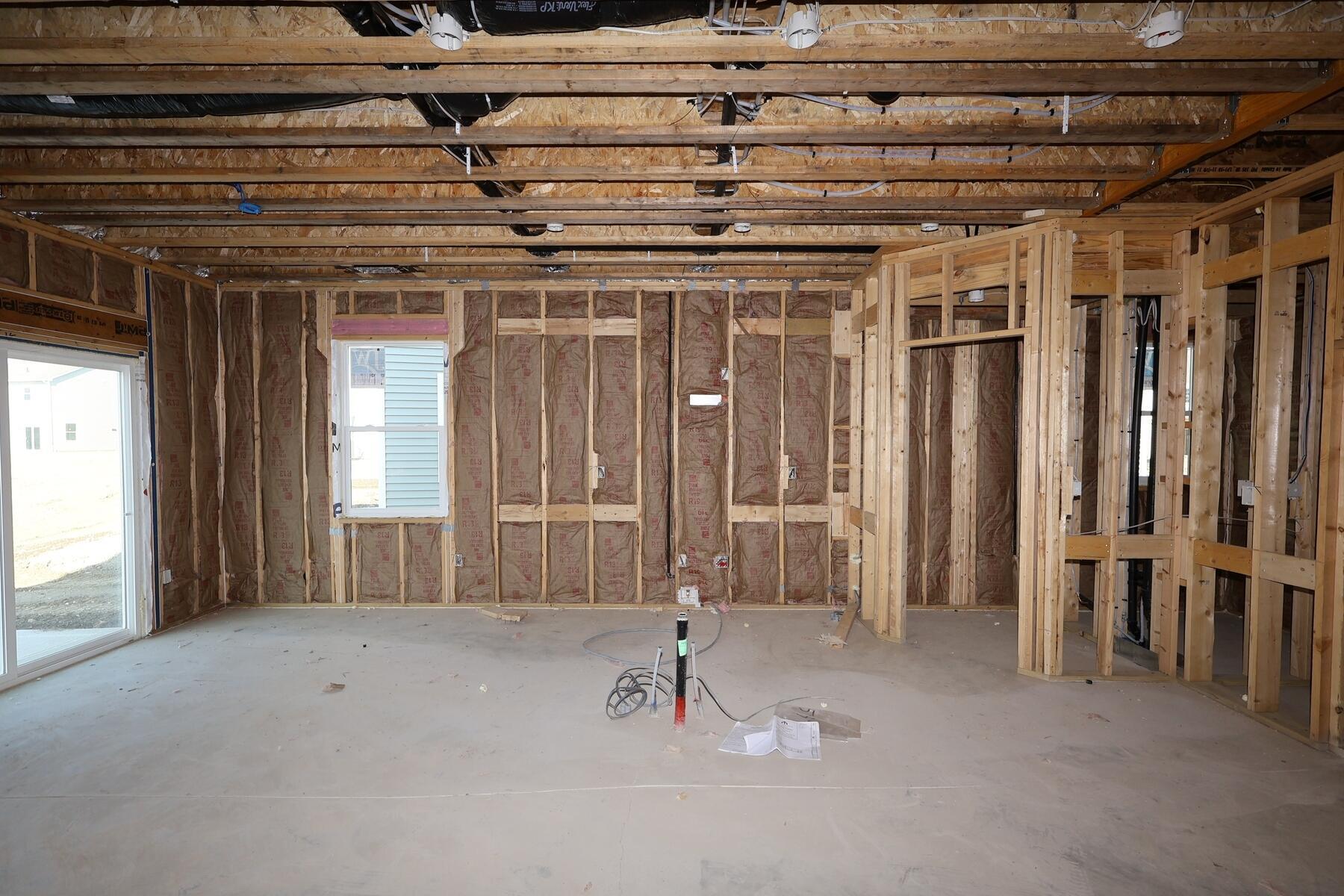 1123 Brittany Drive Property Photo 5