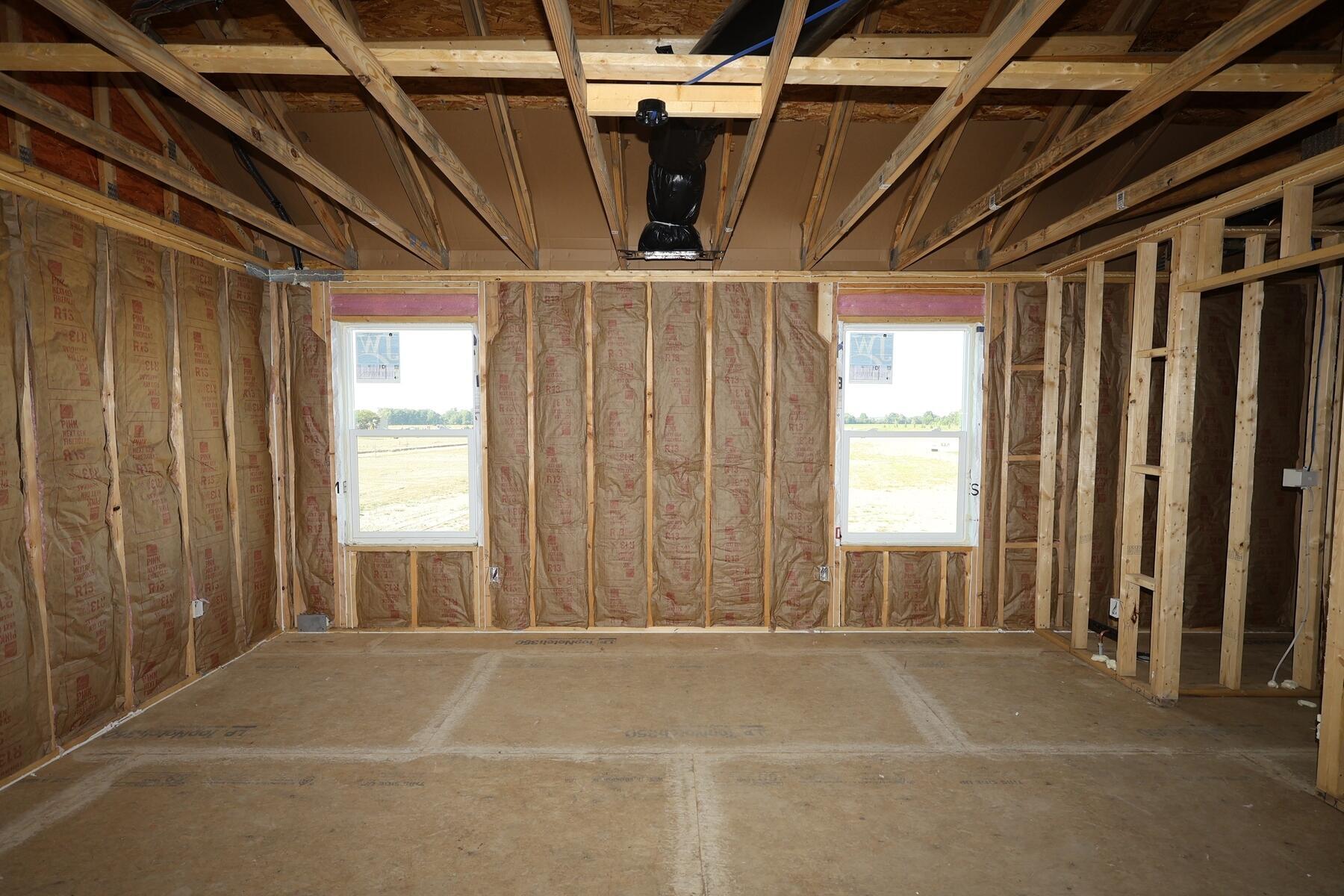 1123 Brittany Drive Property Photo 7