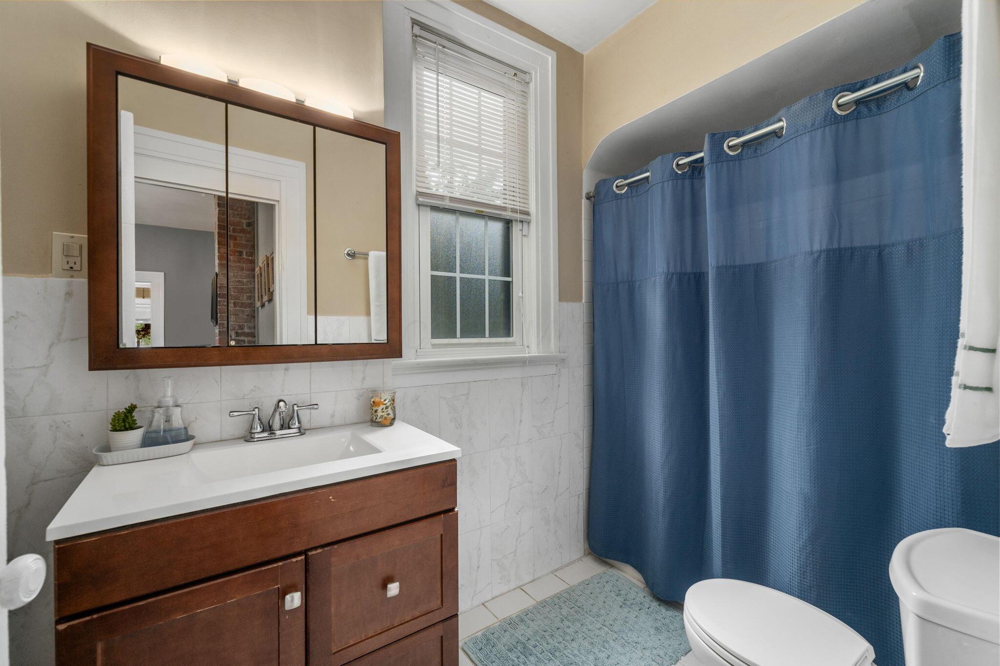 449 E Stewart Avenue Property Photo 17