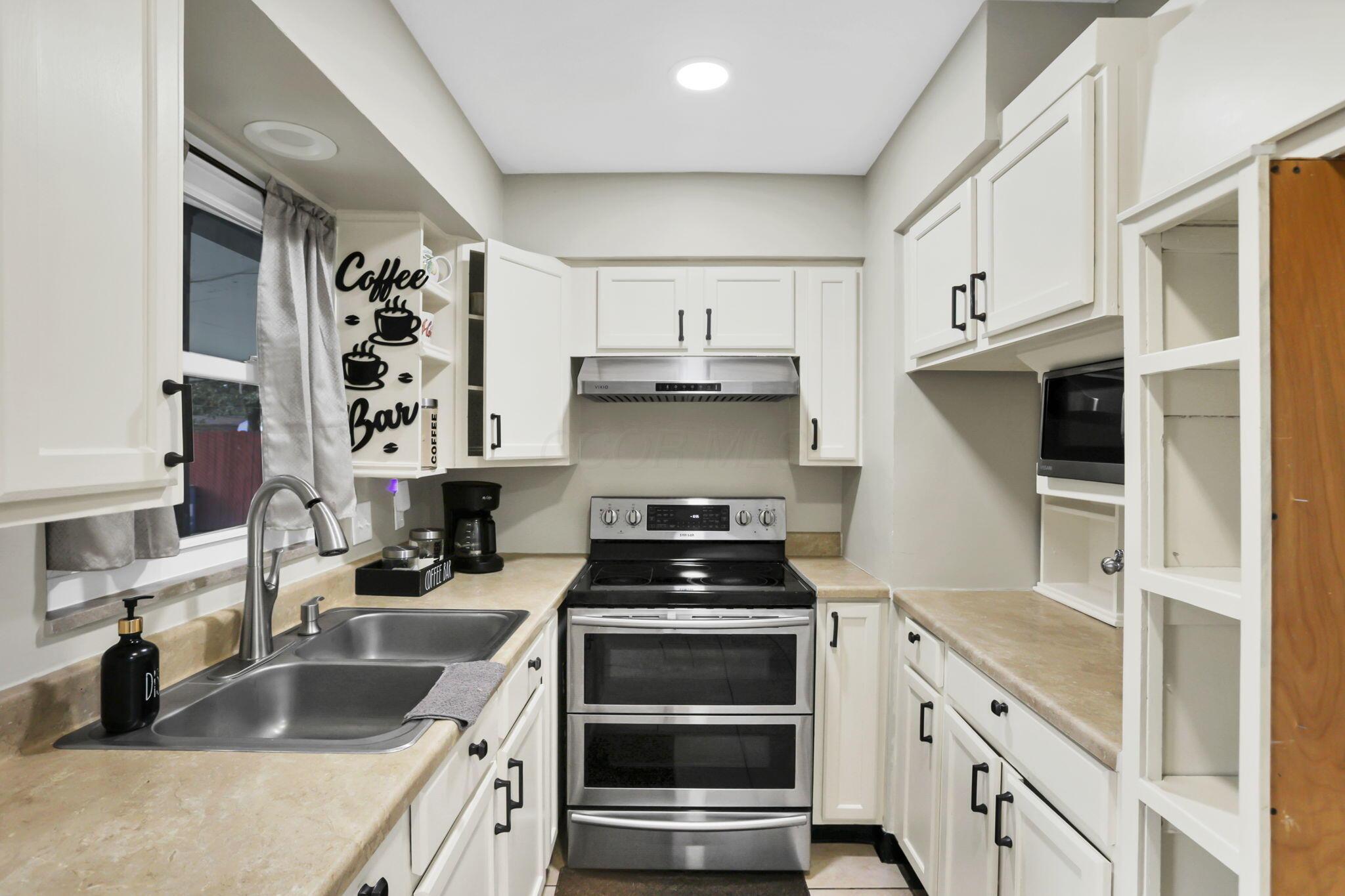 1461 Courtright Road Property Photo 11