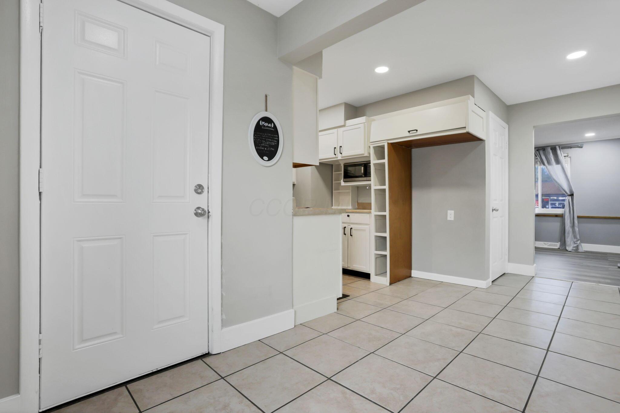 1461 Courtright Road Property Photo 15