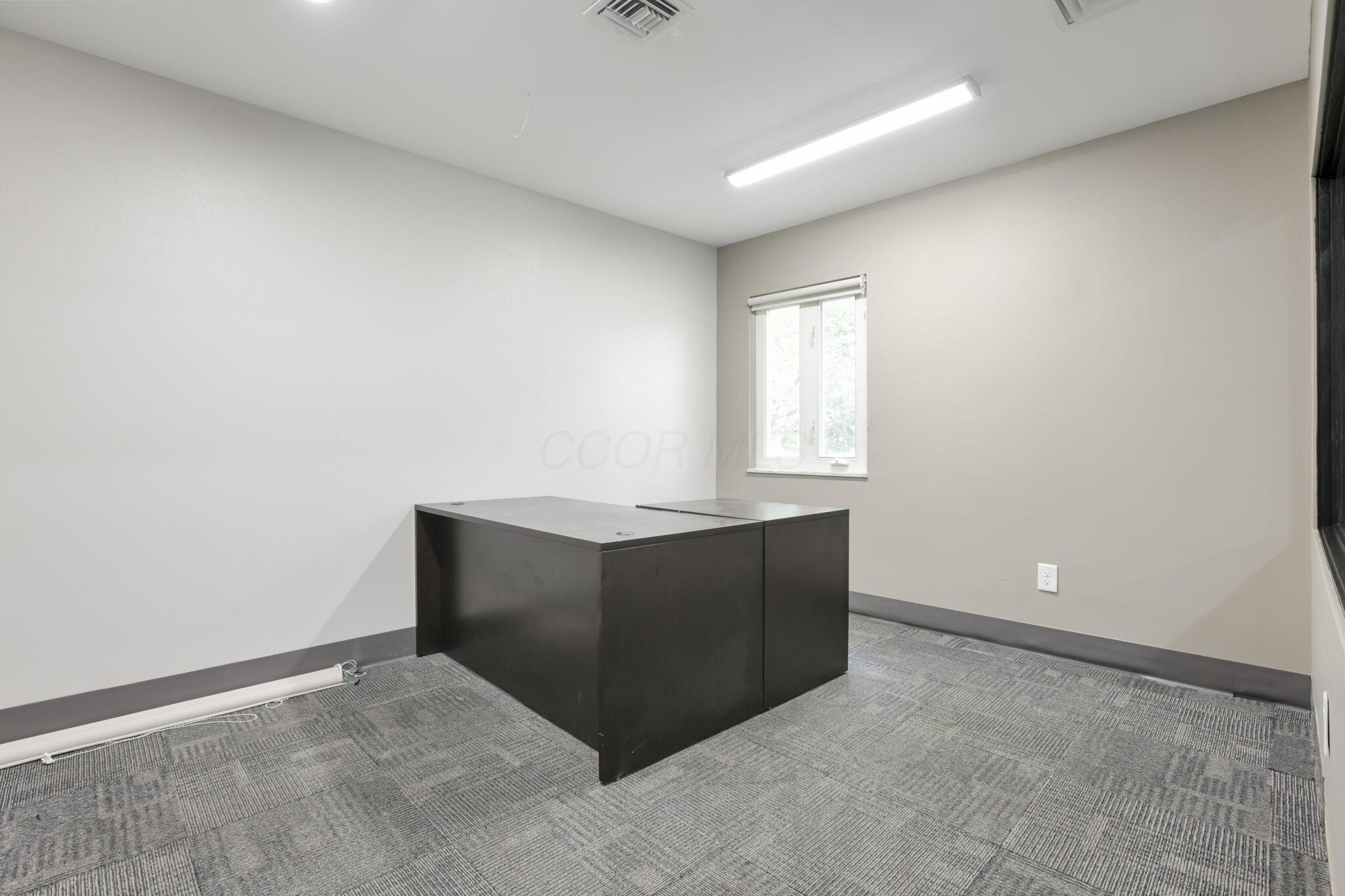 3070 Riverside Drive Property Photo 65