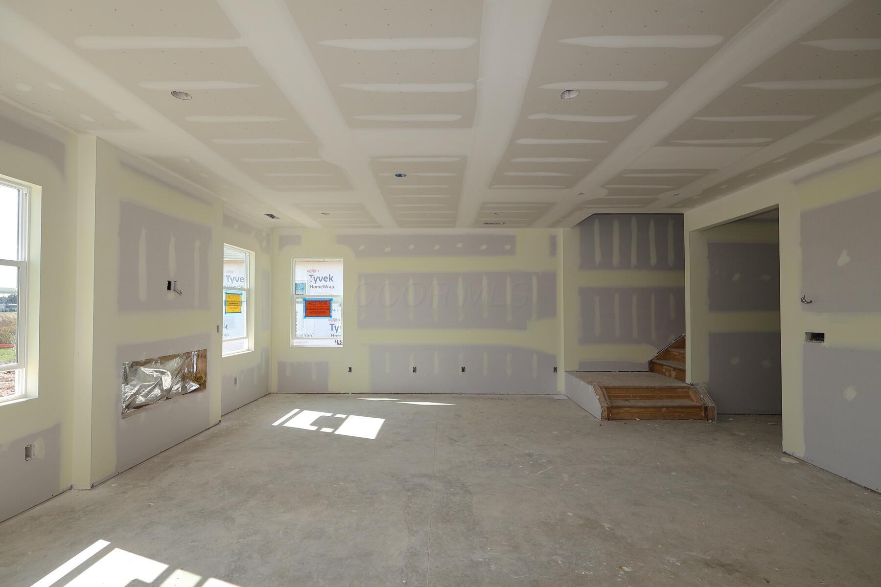 1146 Brittany Drive Property Photo 5