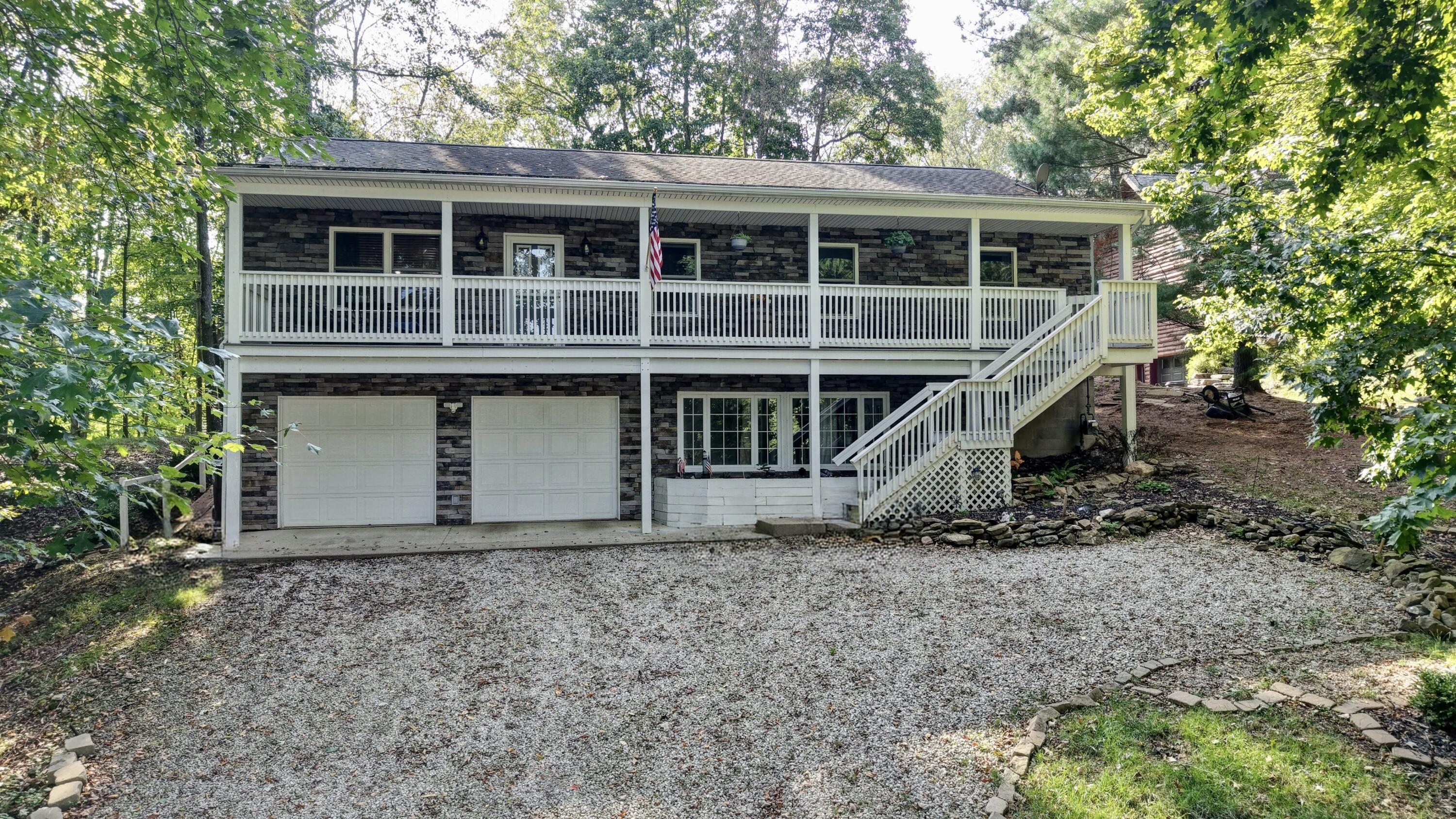 668 Floral Valley Drive E