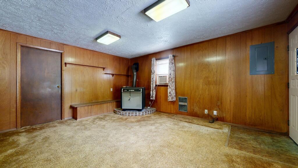 483 Davidson Street Property Photo 8
