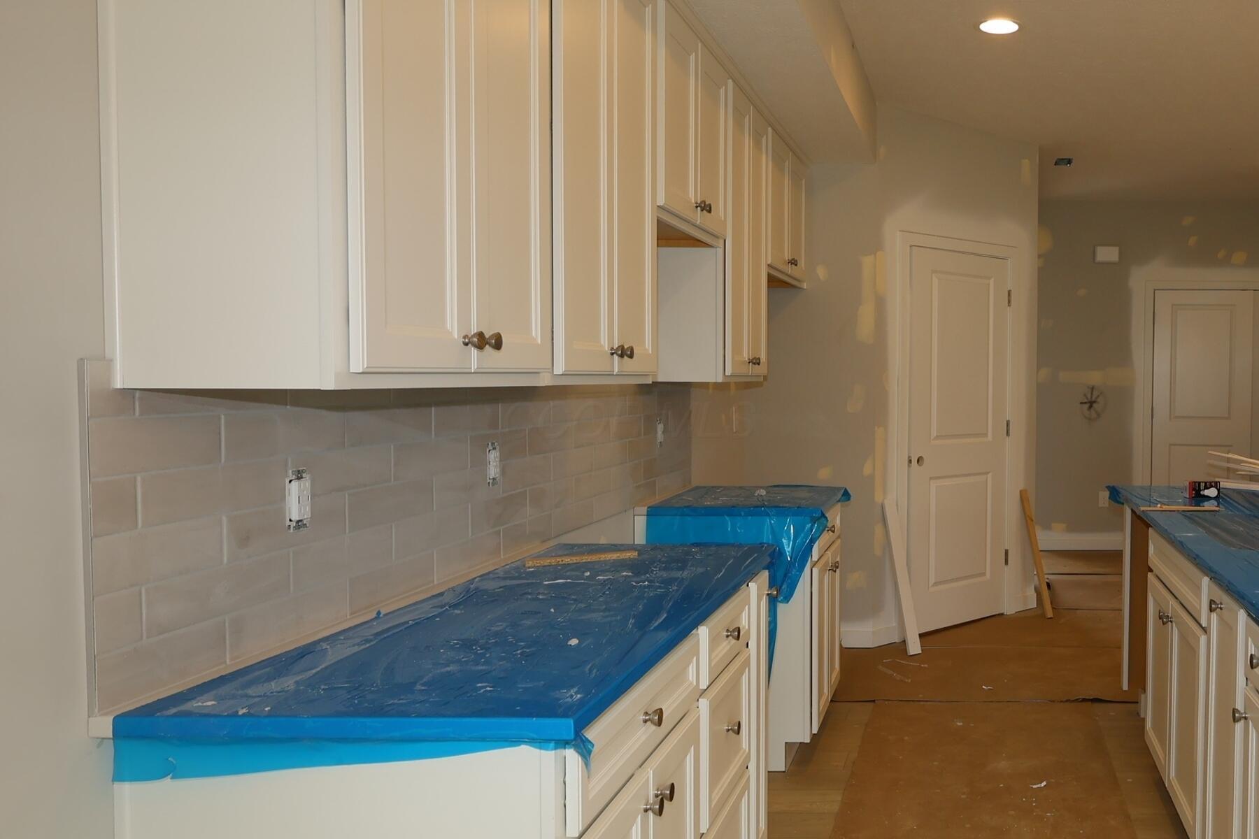 5768 Dutch Lane Property Photo 10