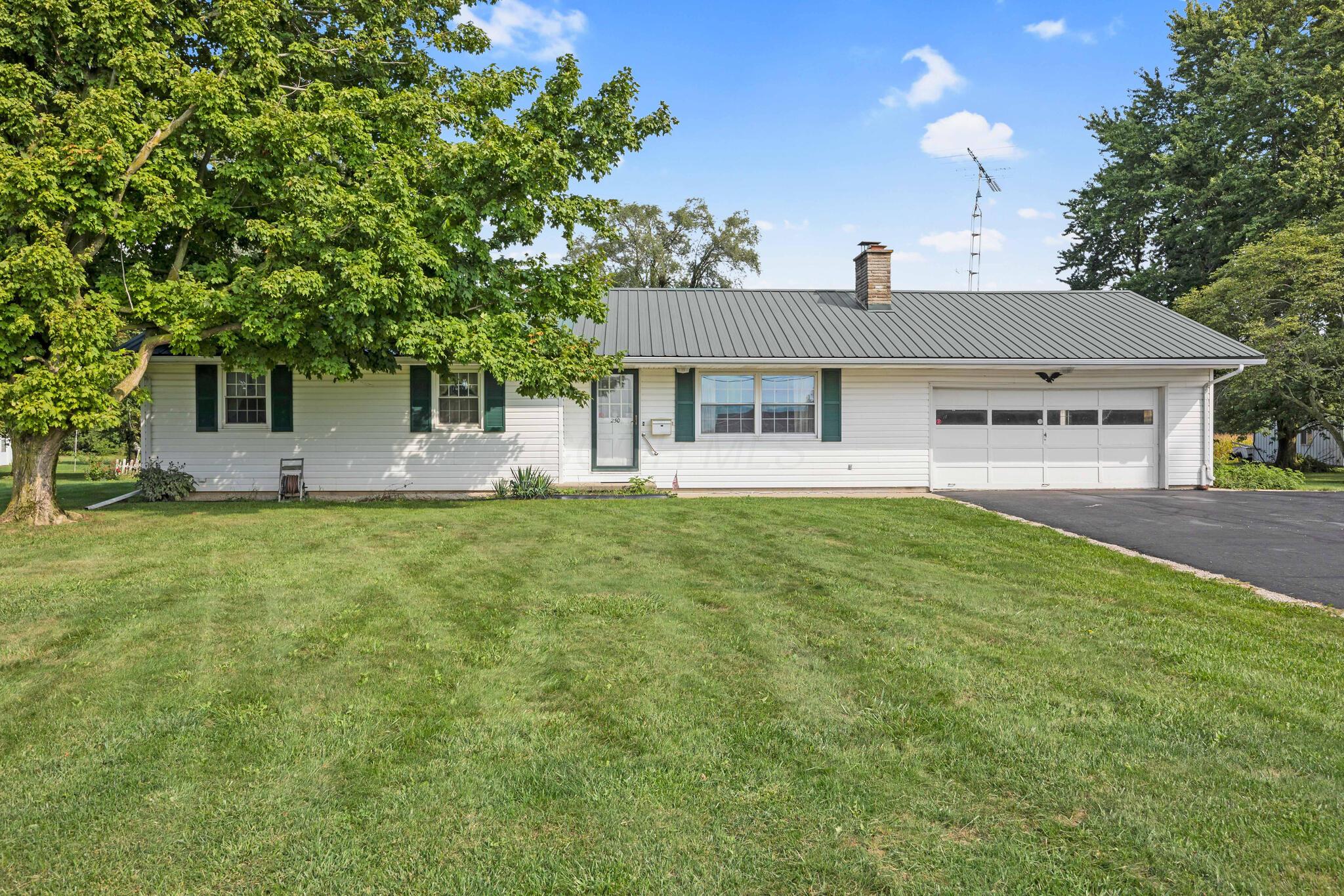 250 W Geneva Street