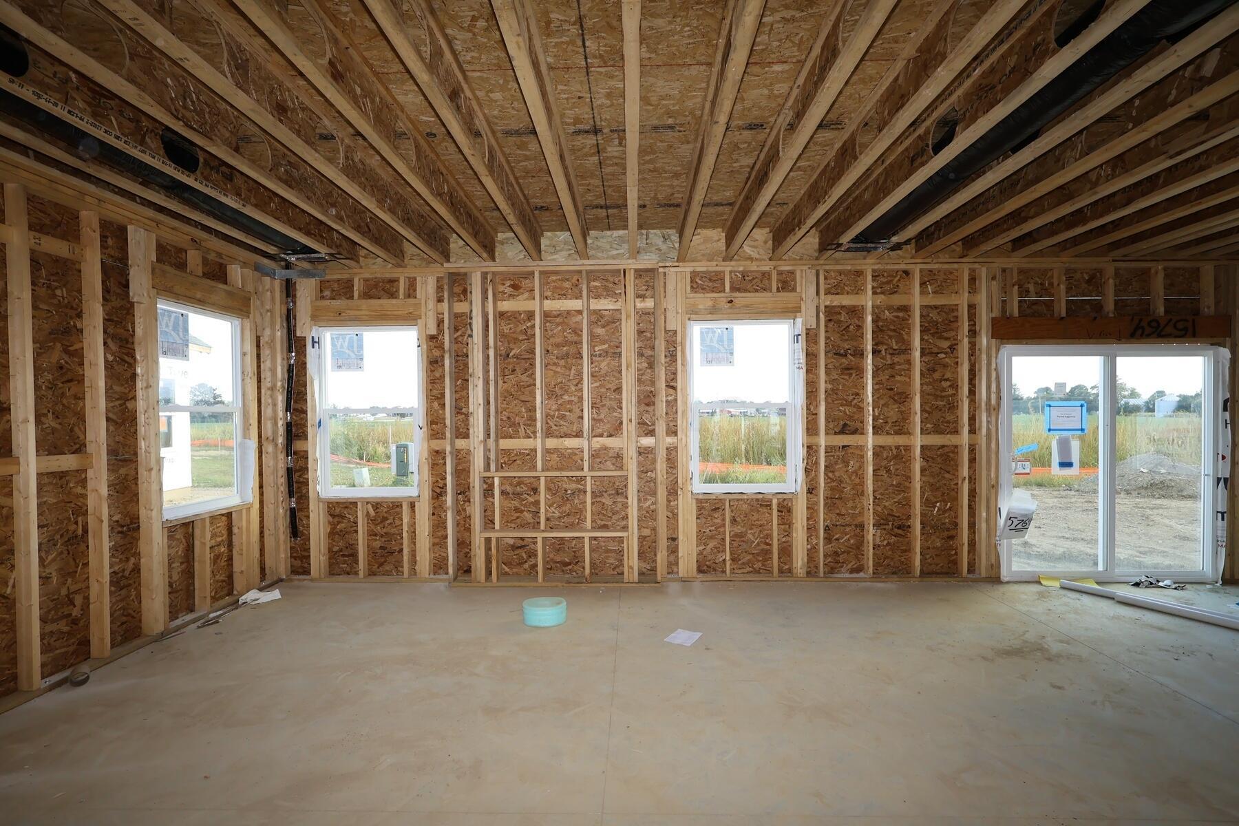 1134 Brittany Drive Property Photo 4
