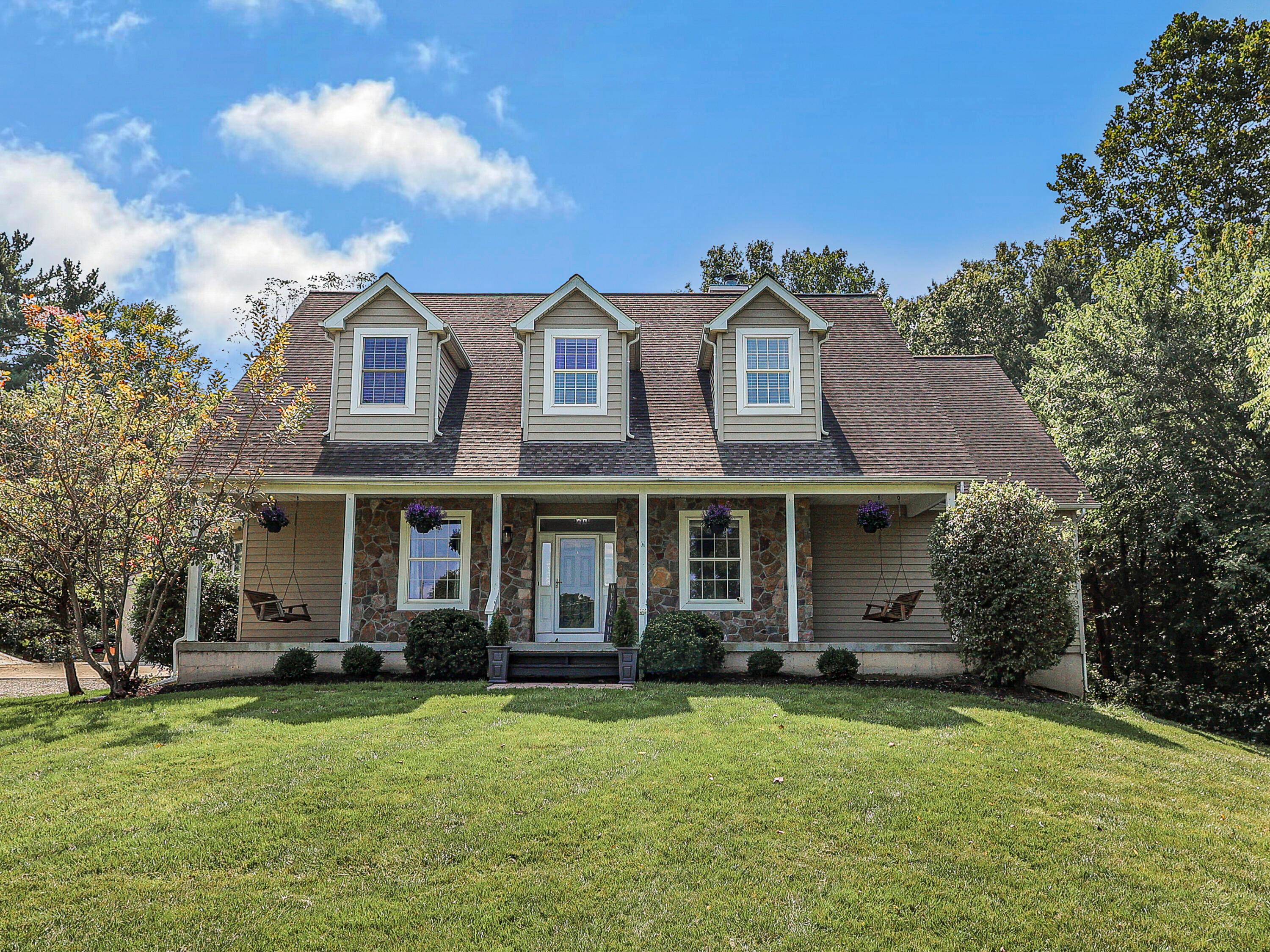 5876 Jaycox Road Property Photo 1