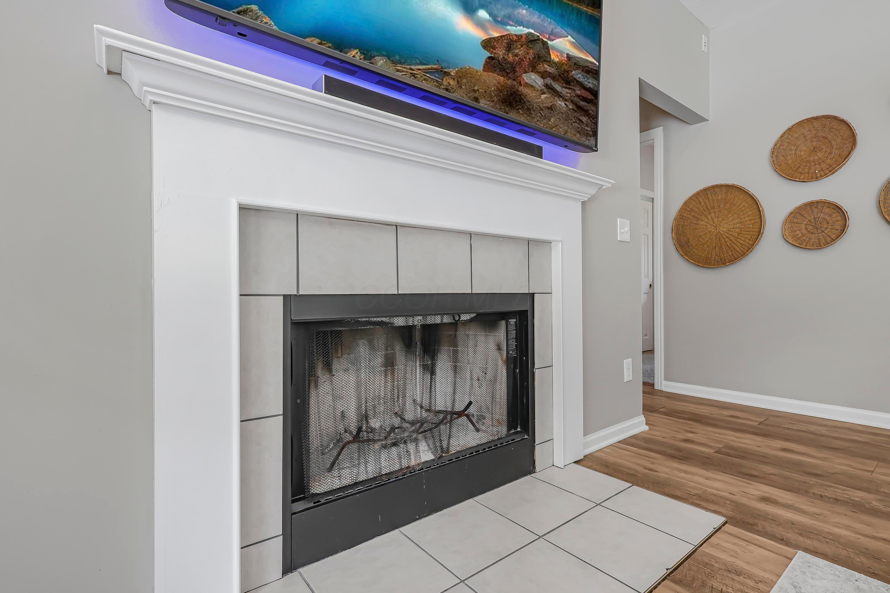 5876 Jaycox Road Property Photo 10