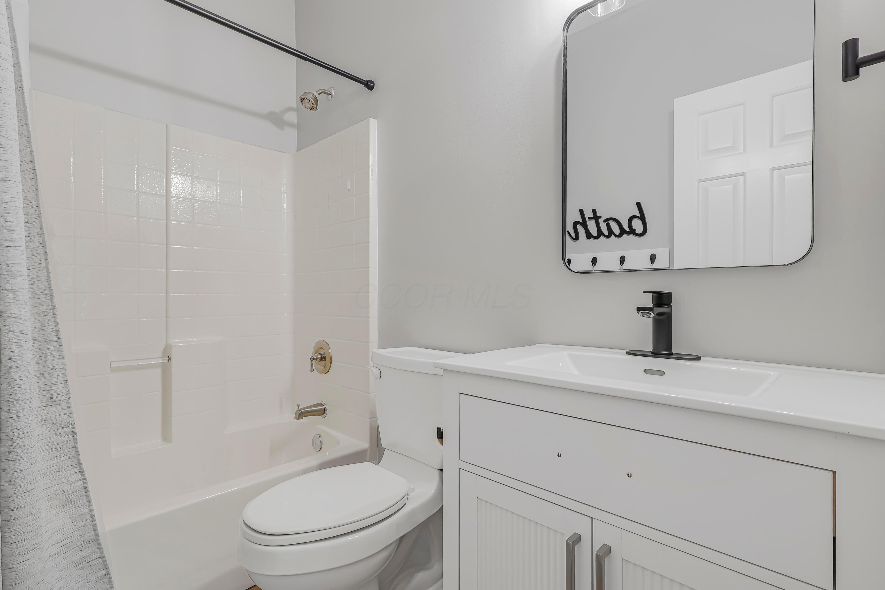 5876 Jaycox Road Property Photo 38