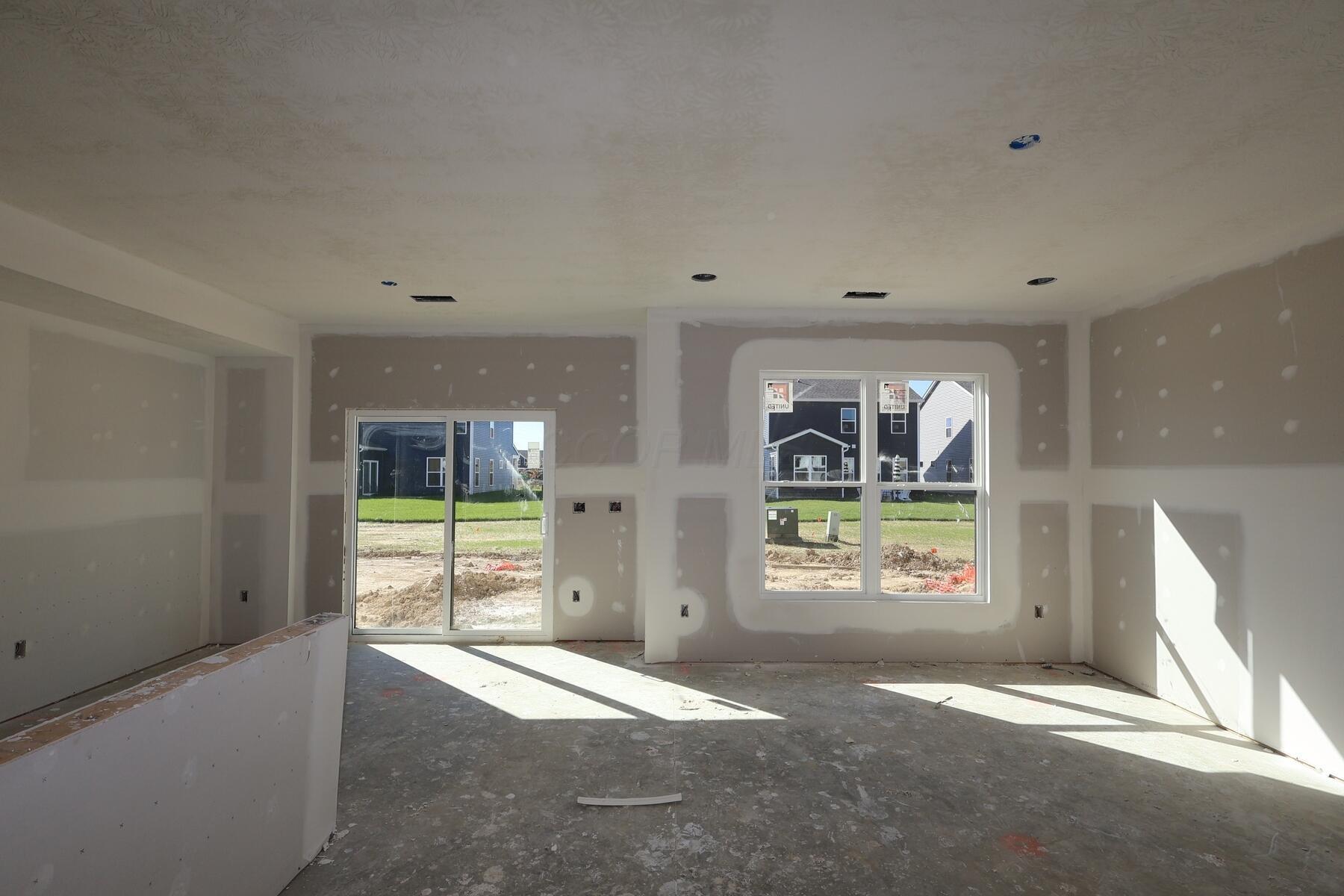 5794 Dutch Lane Property Photo 3