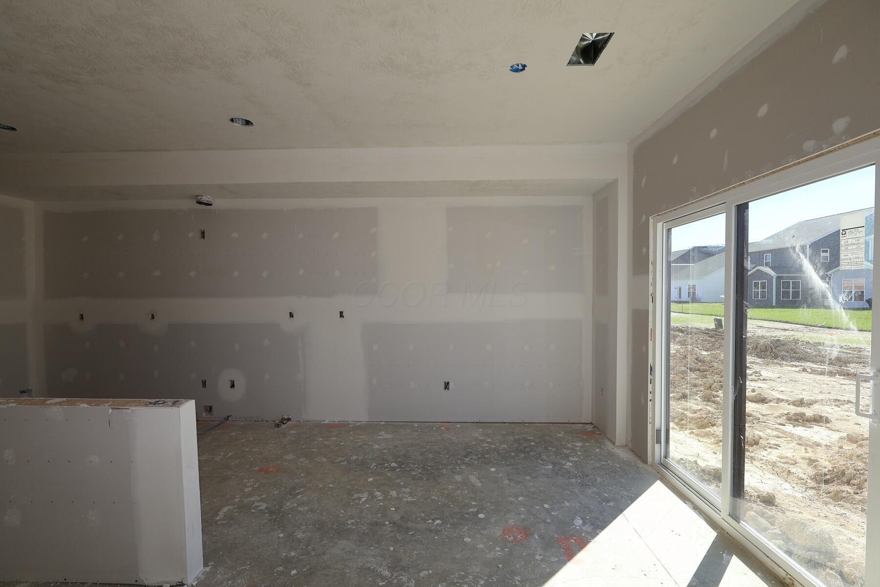 5794 Dutch Lane Property Photo 5