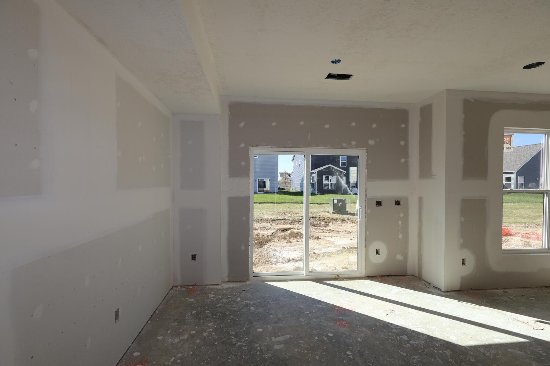 5794 Dutch Lane Property Photo 6