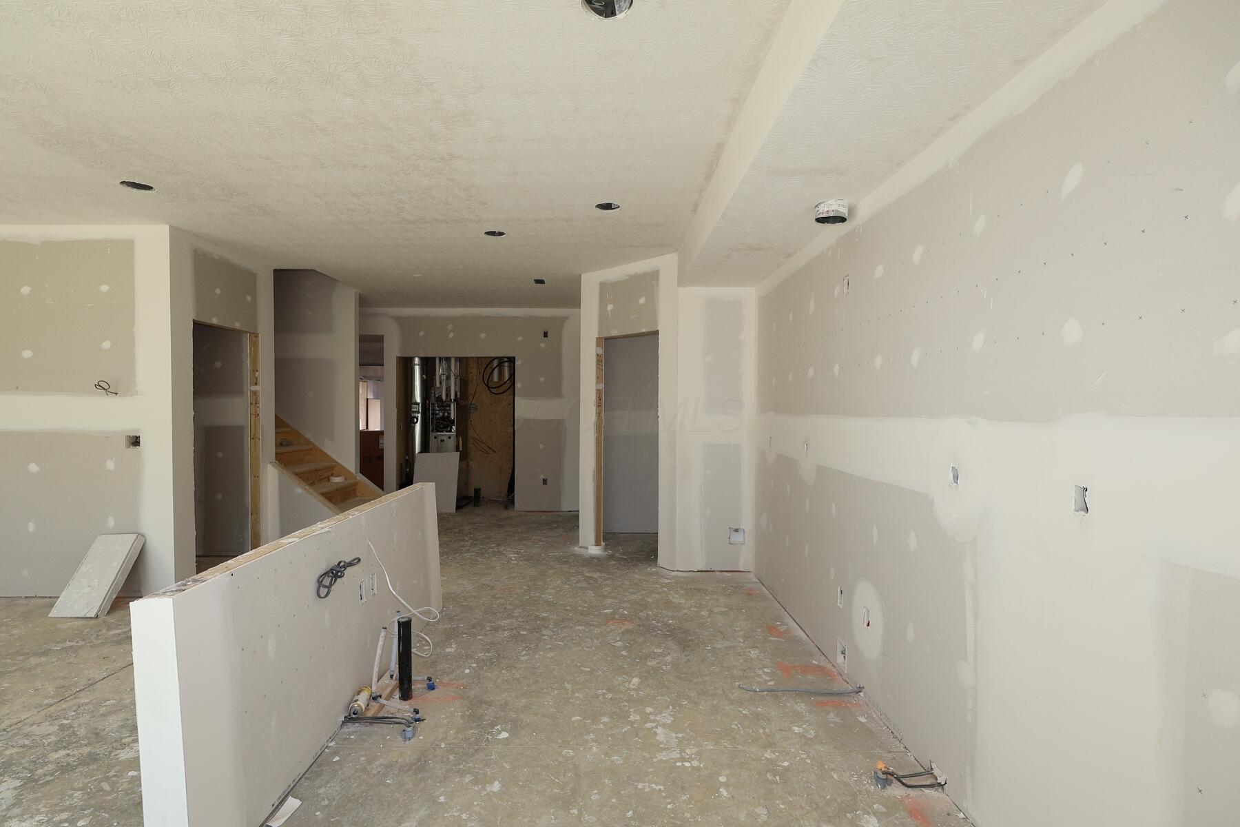 5794 Dutch Lane Property Photo 8