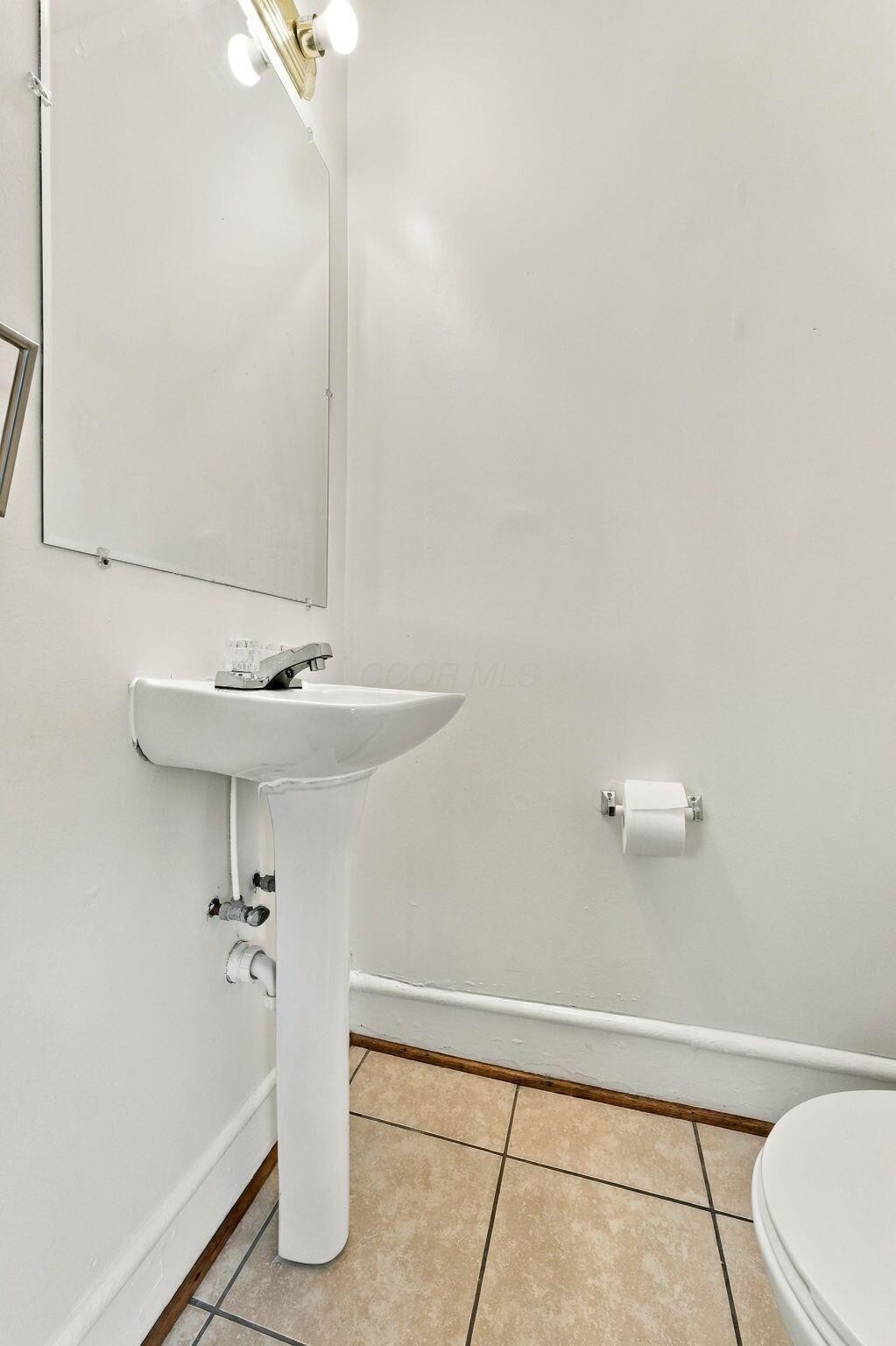 2146 Leonard Avenue Property Photo 18
