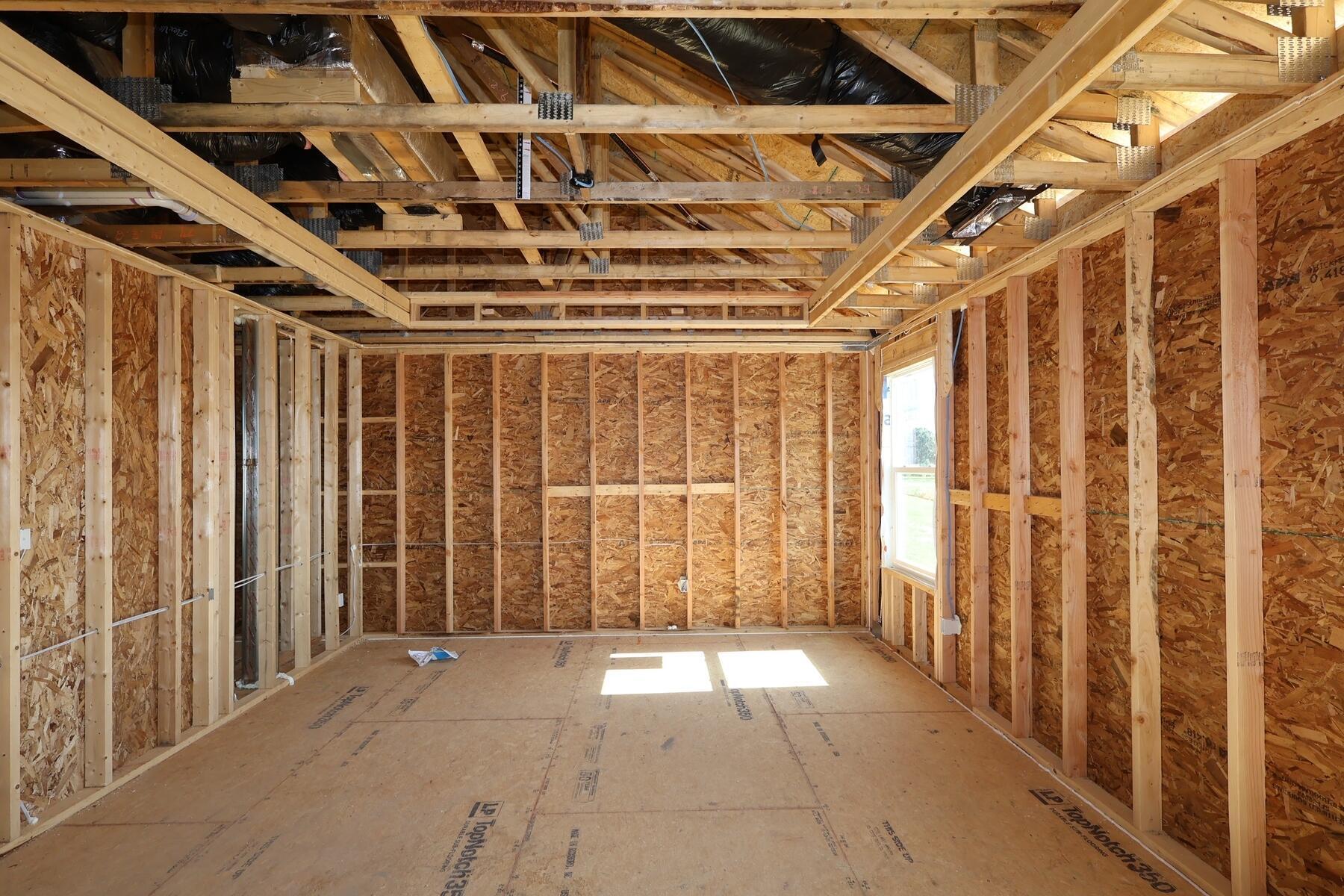 1128 Brittany Drive Property Photo 3