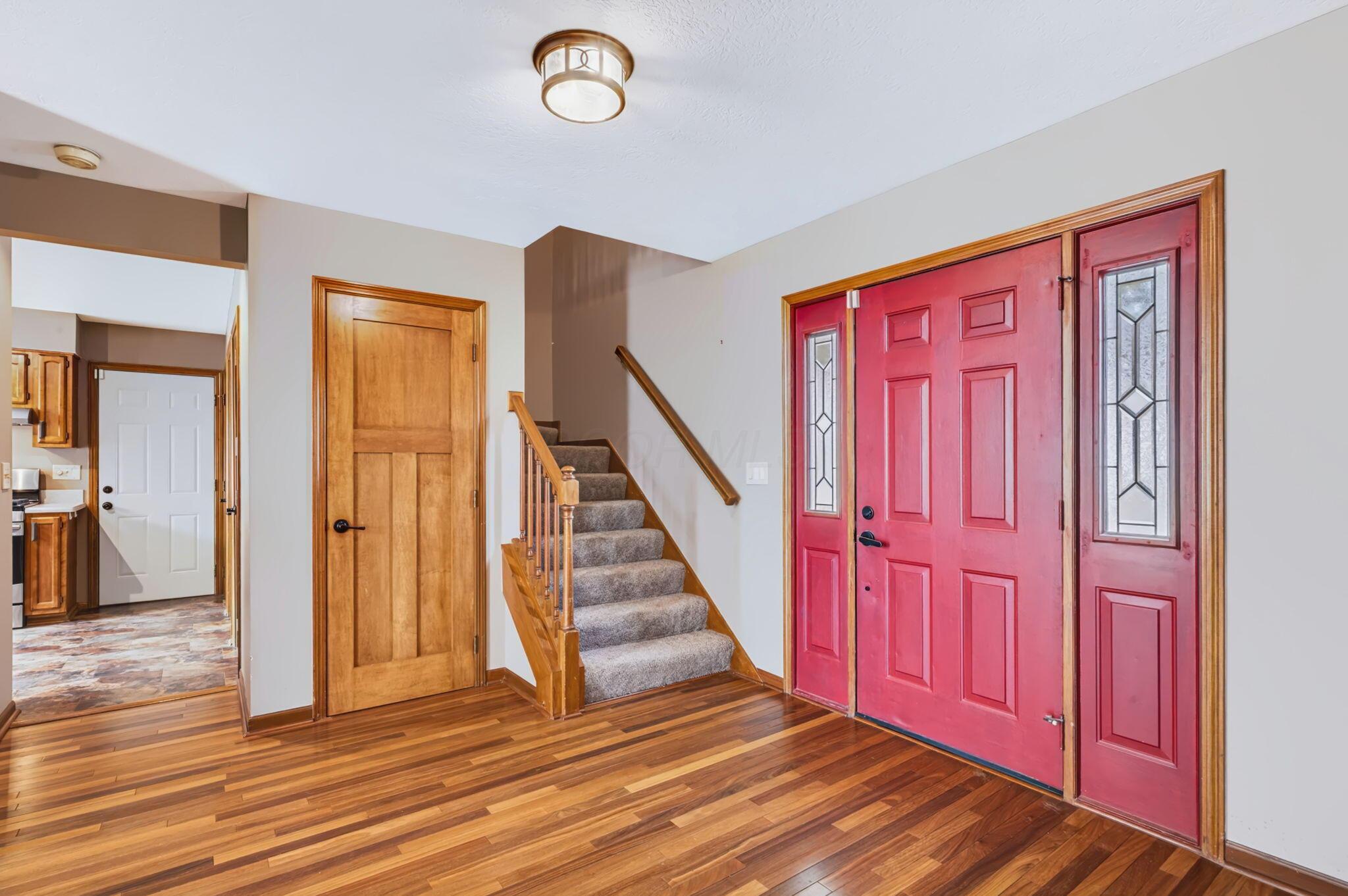 345 Westerdale Drive Property Photo 4