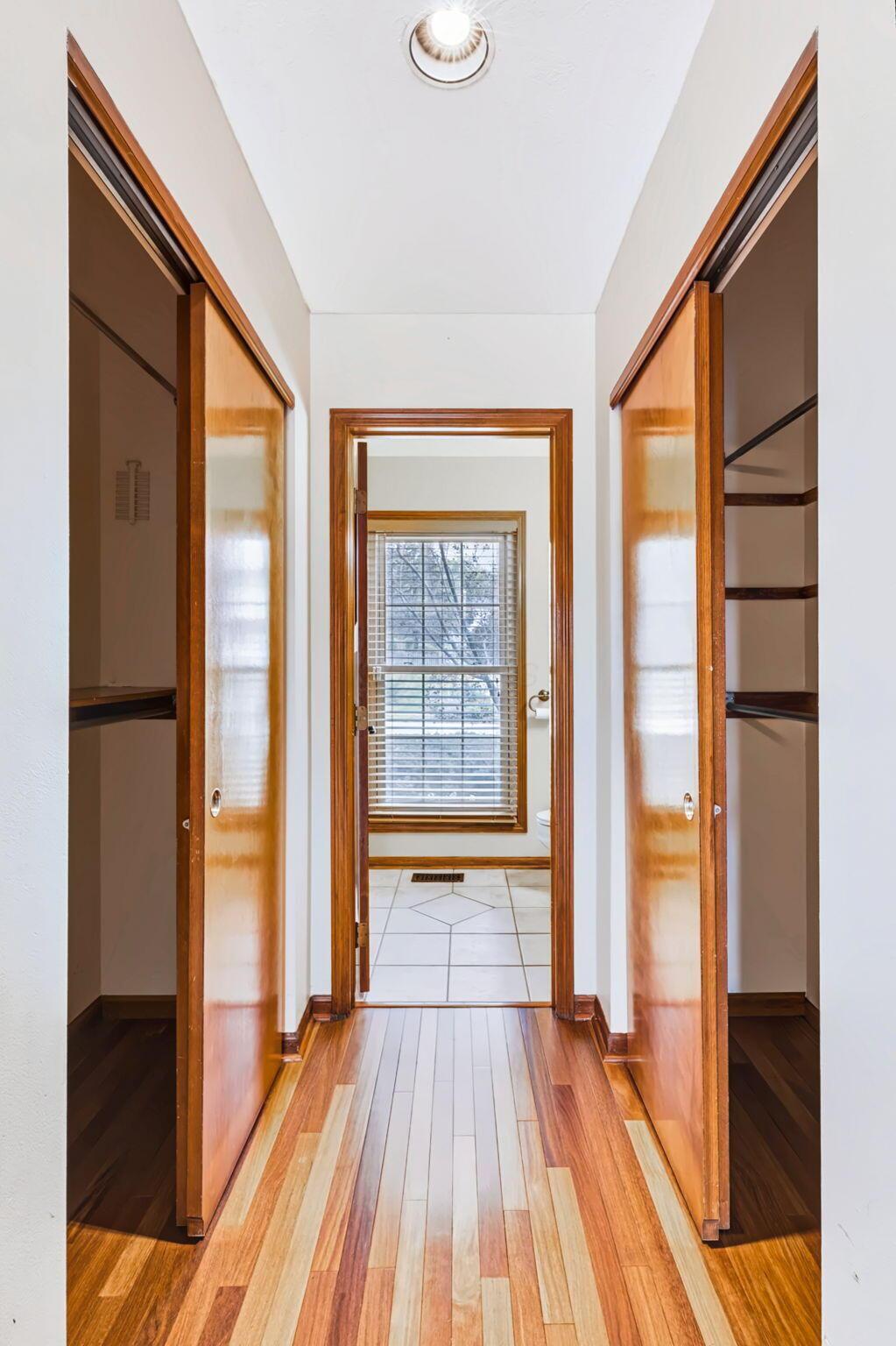 345 Westerdale Drive Property Photo 28