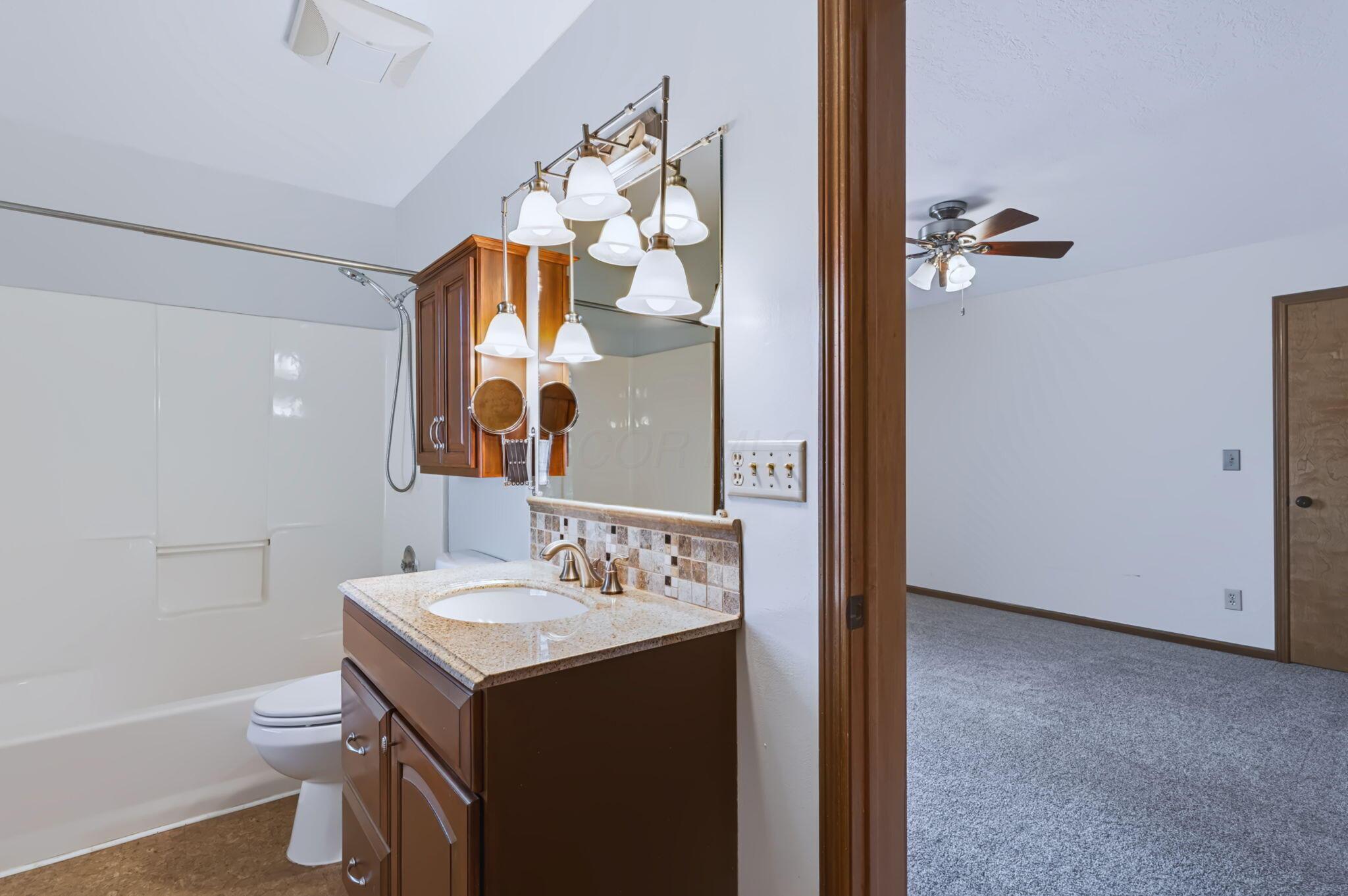 345 Westerdale Drive Property Photo 41