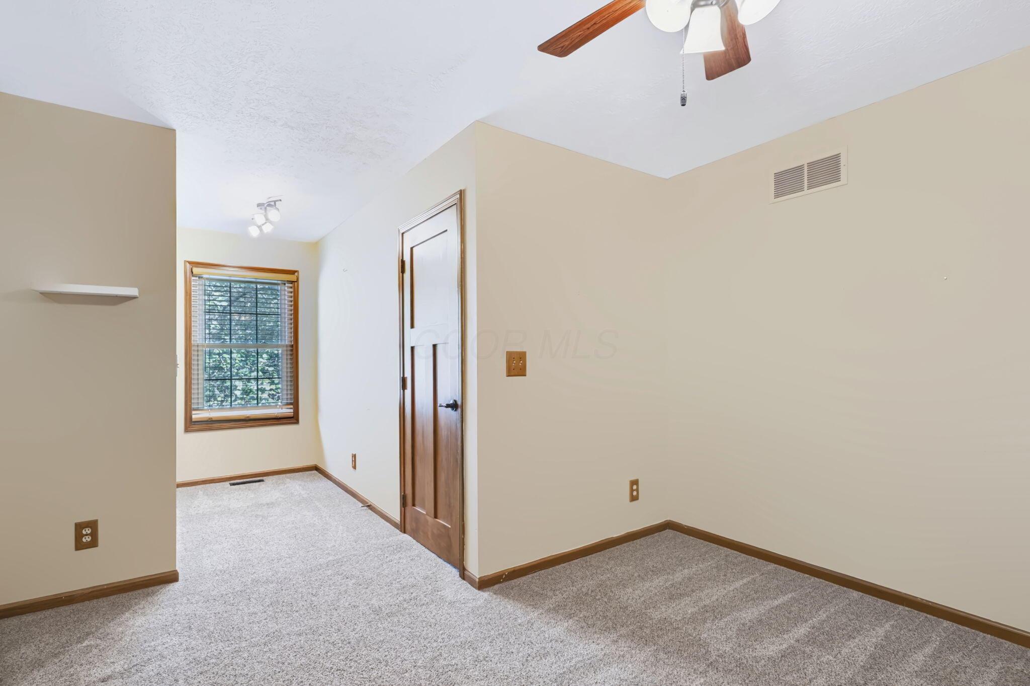 345 Westerdale Drive Property Photo 44