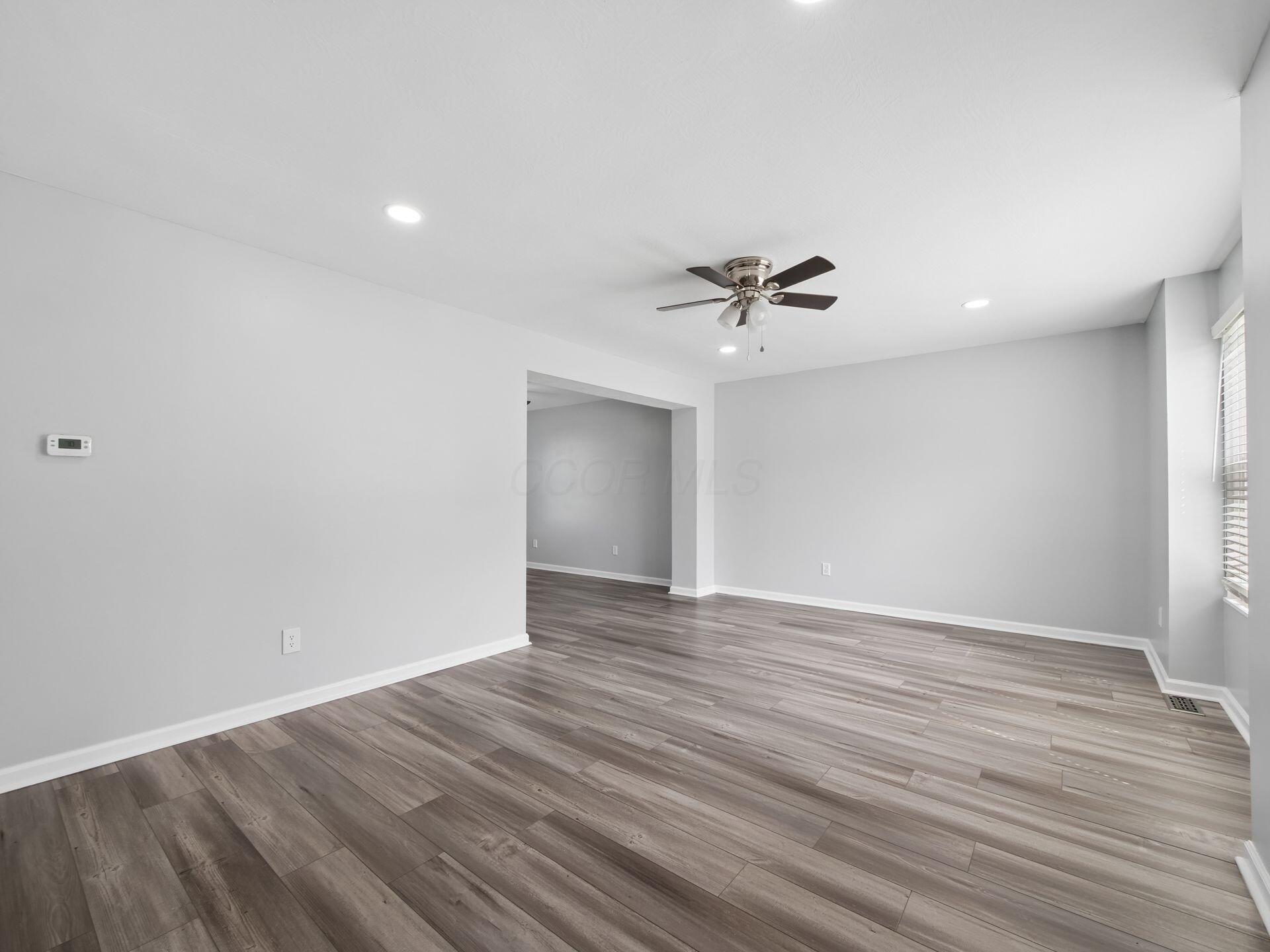 12335 Thoroughbred Drive Property Photo 7