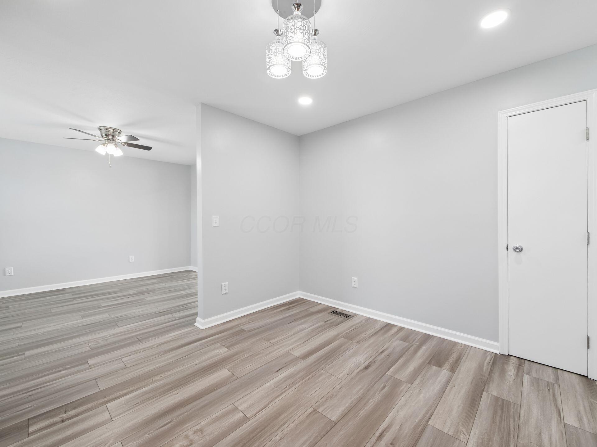 12335 Thoroughbred Drive Property Photo 15