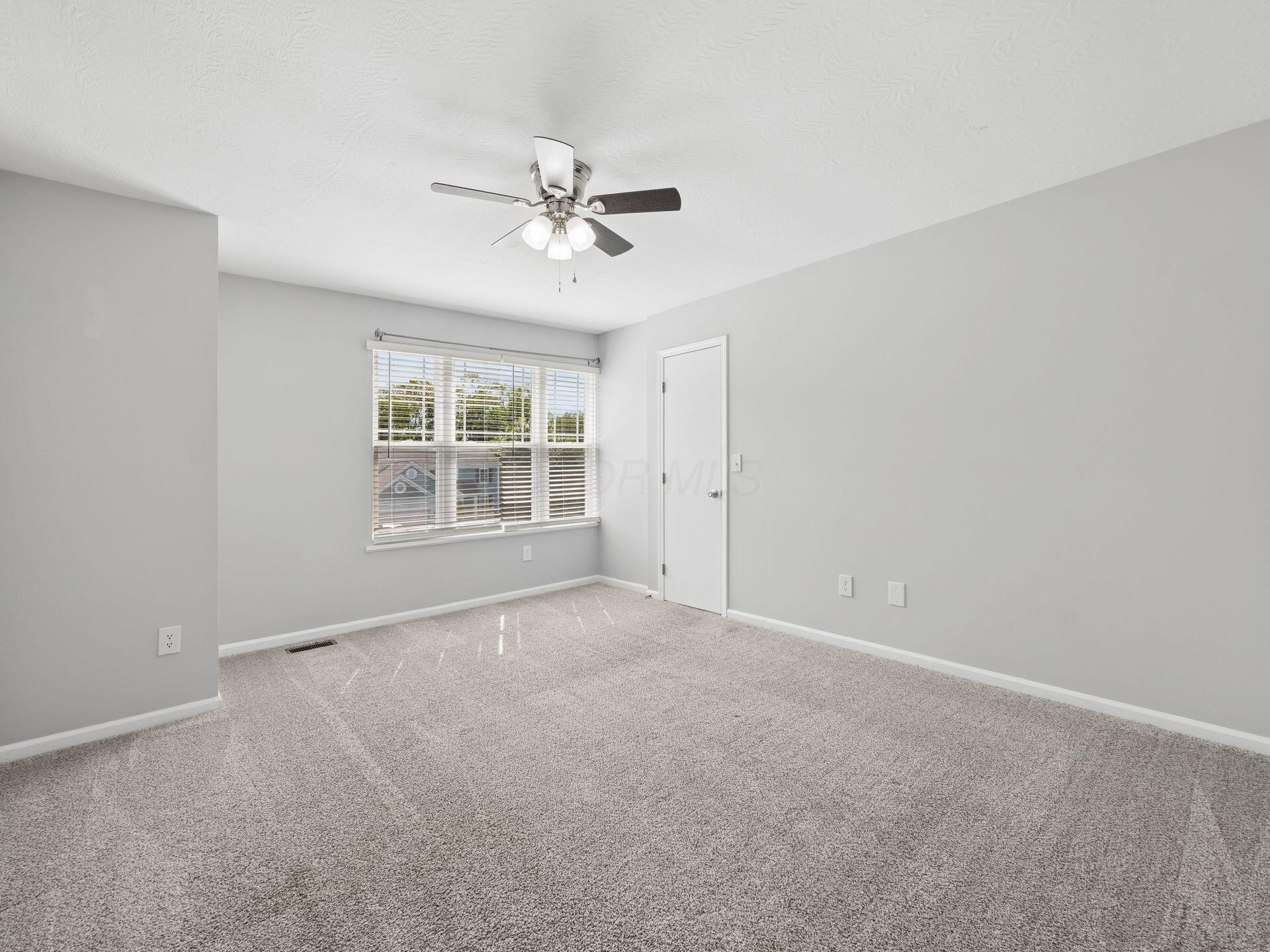 12335 Thoroughbred Drive Property Photo 27