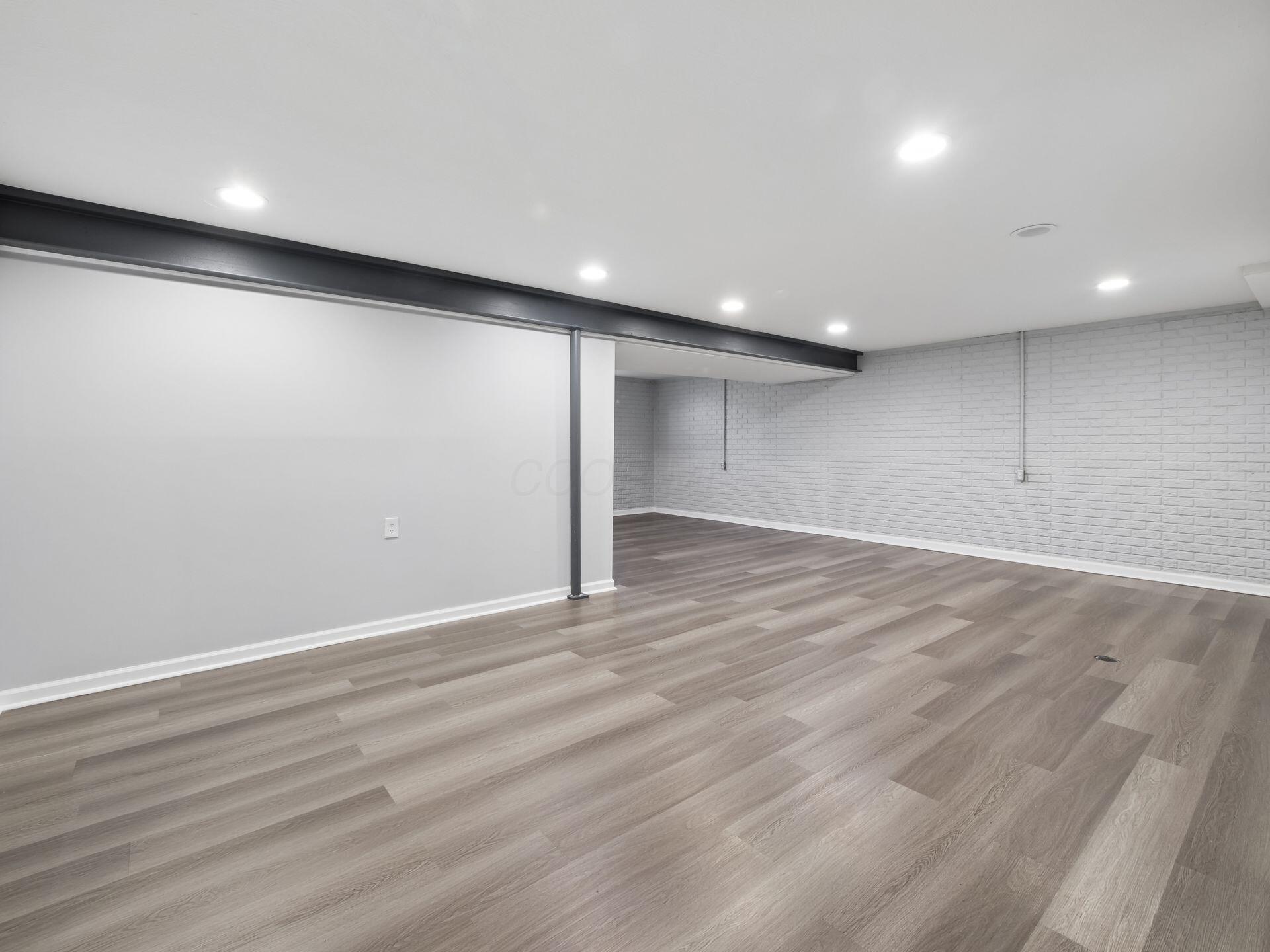 12335 Thoroughbred Drive Property Photo 31