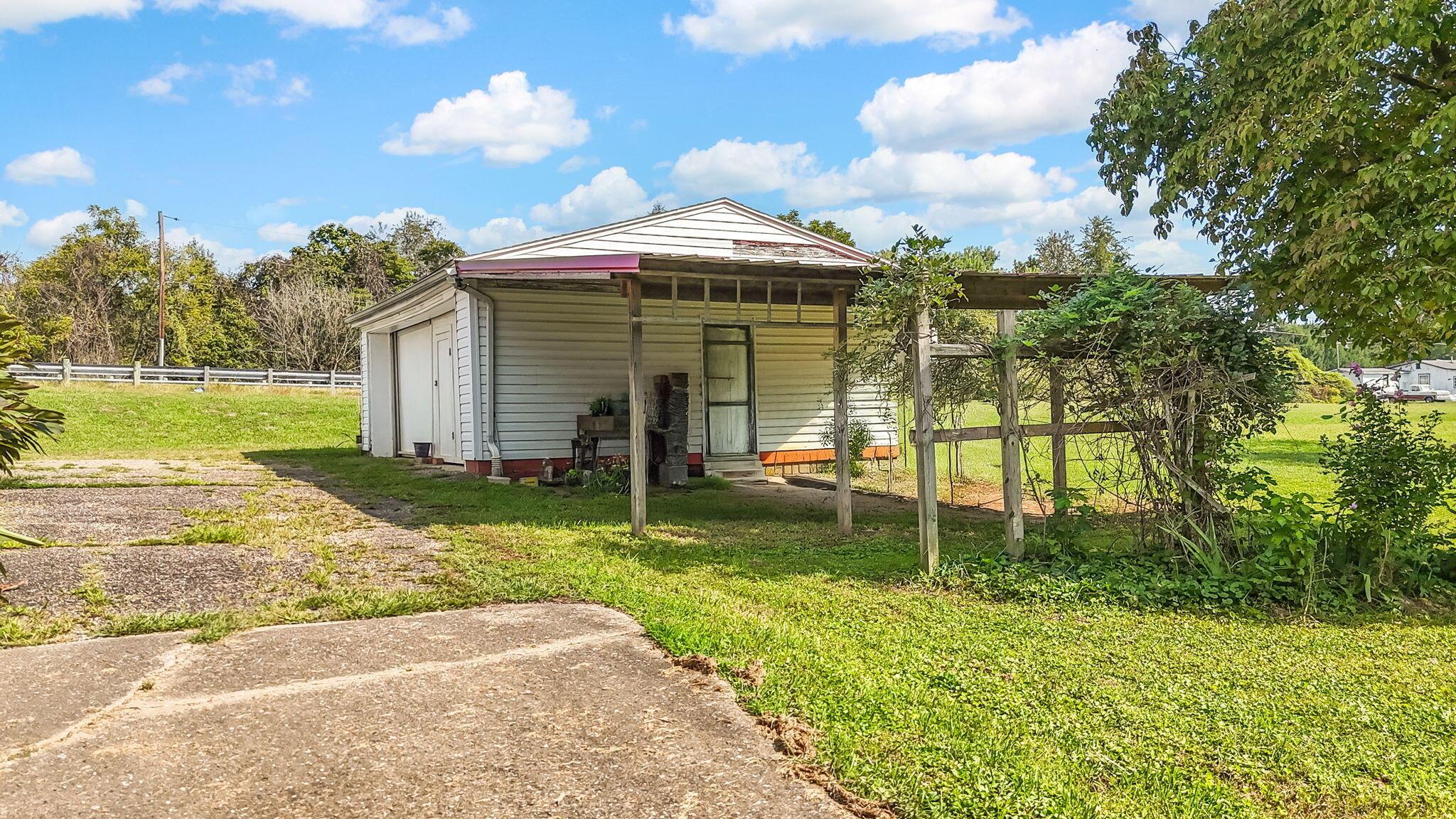 120 Carson Lane Property Photo 46