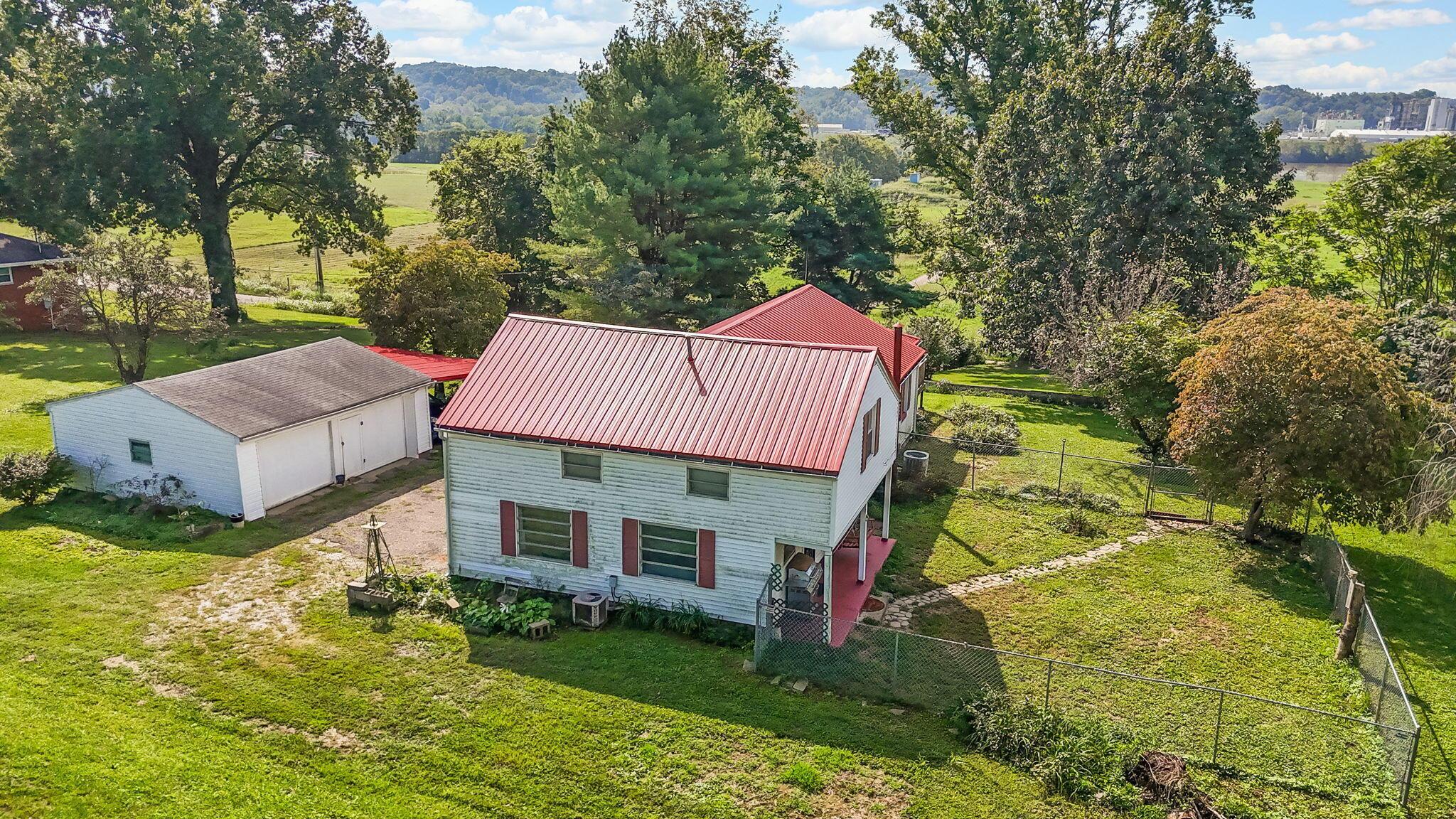 120 Carson Lane Property Photo 48