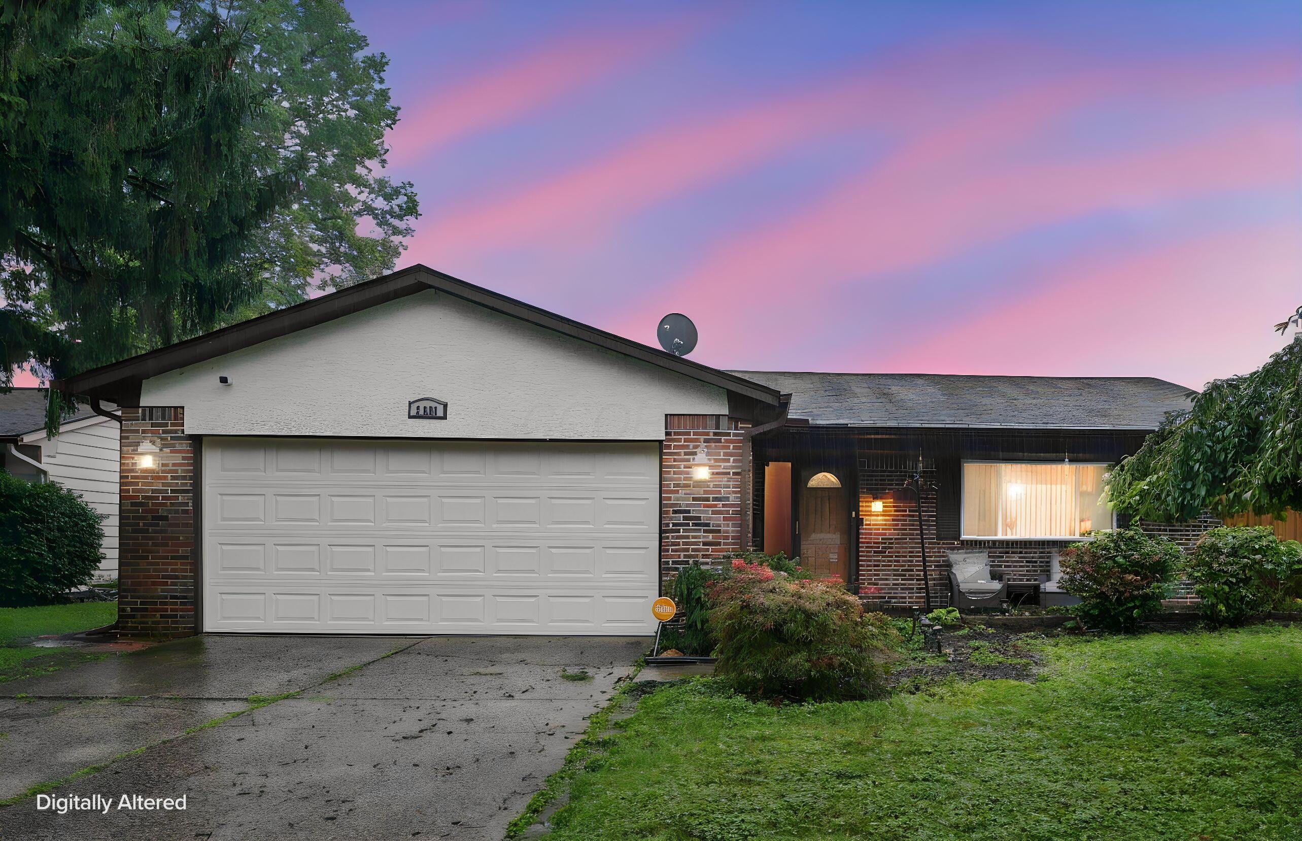2081 Sharbot Drive Property Photo 1