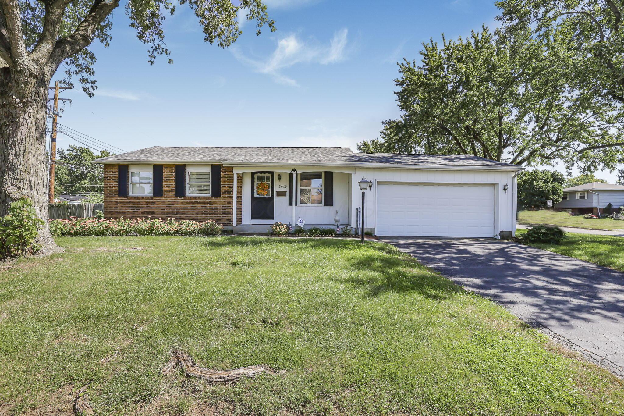 3060 Dunloe Road Property Photo 2