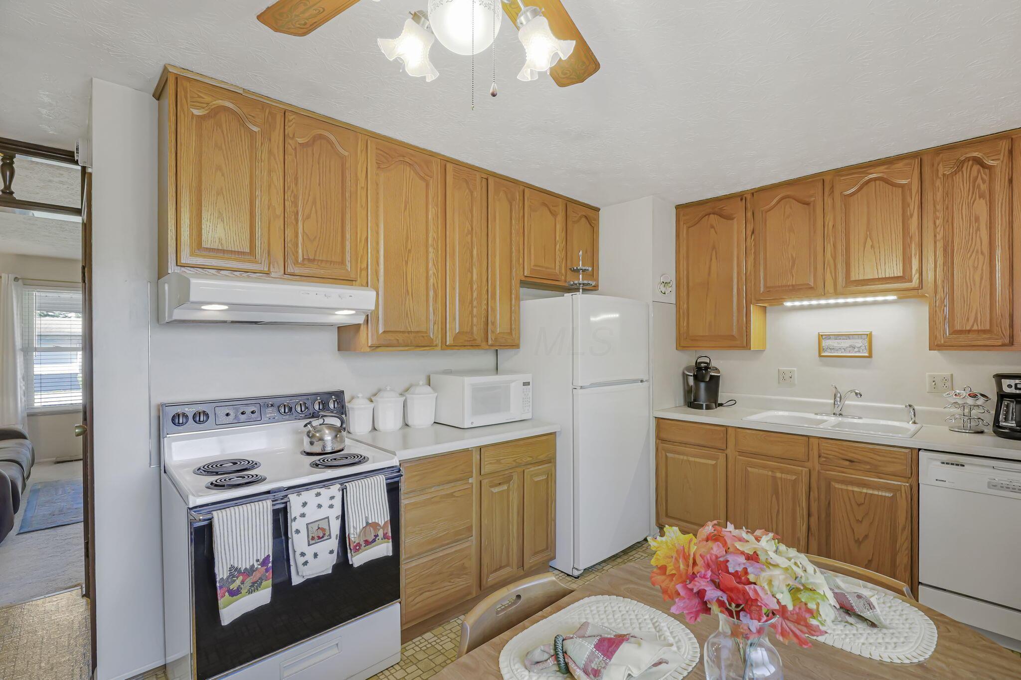 3060 Dunloe Road Property Photo 16