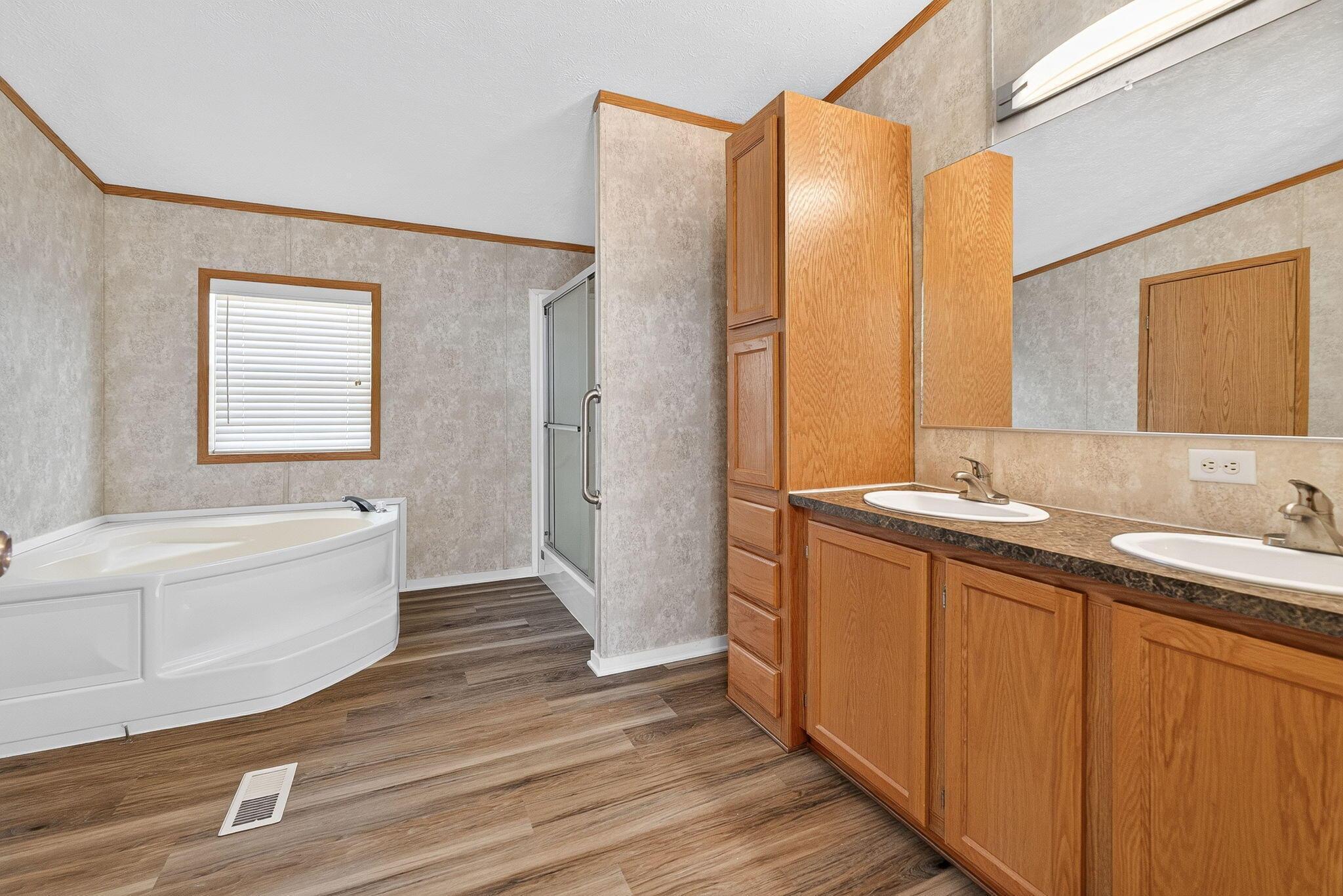 4389 Todd Place Property Photo 11