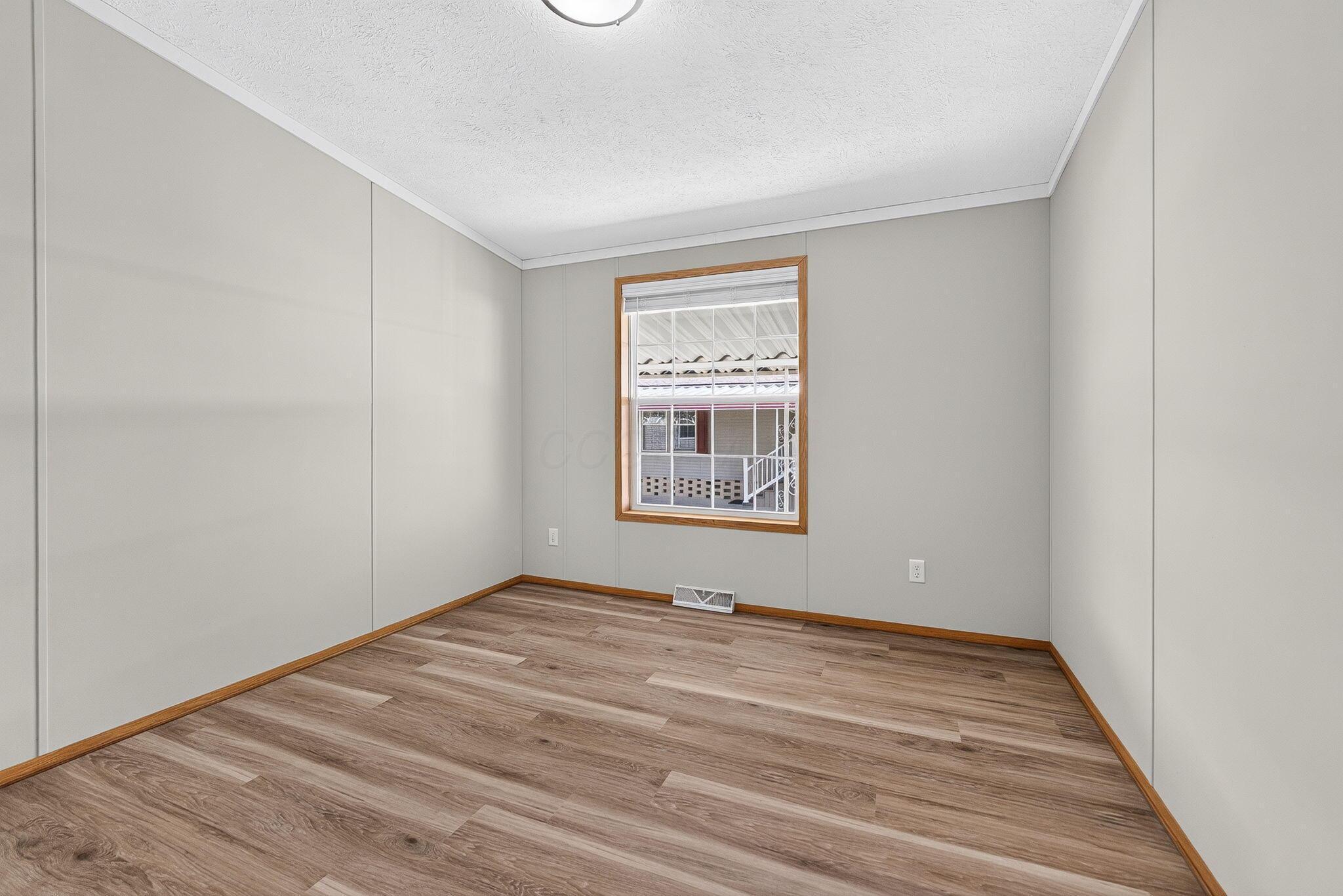 4389 Todd Place Property Photo 15