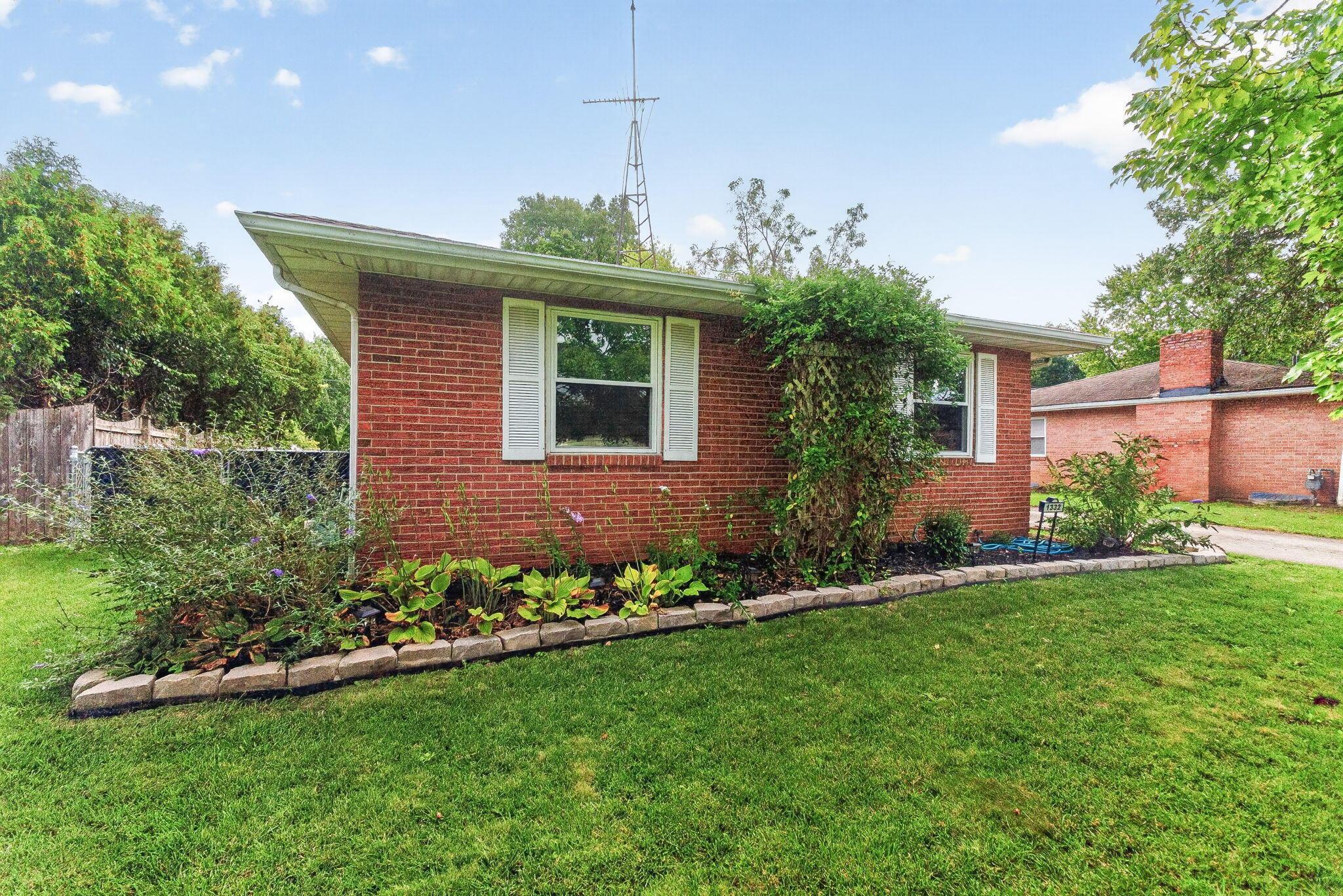1332 Bronwyn Avenue Property Photo 3