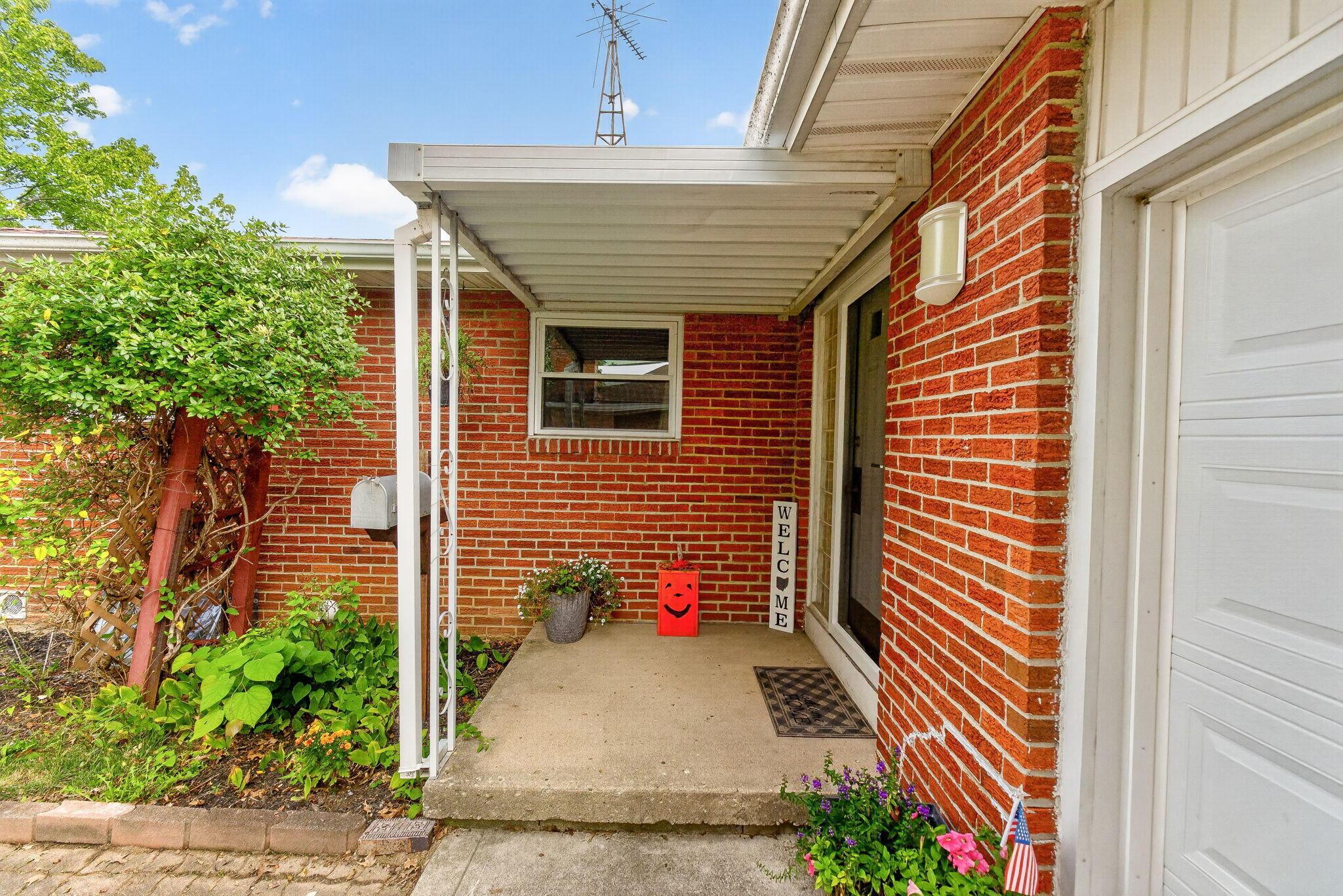 1332 Bronwyn Avenue Property Photo 4