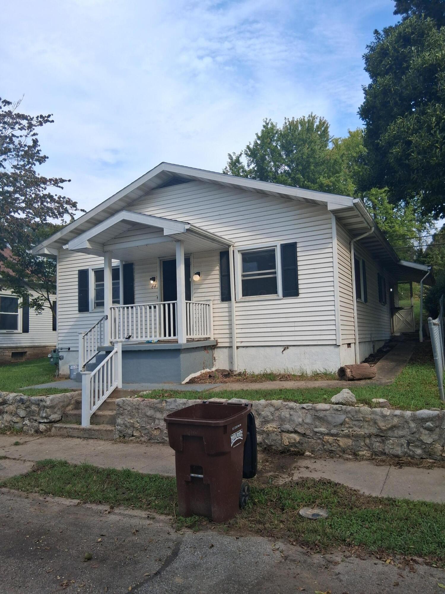 64 Spring Street Property Photo 1